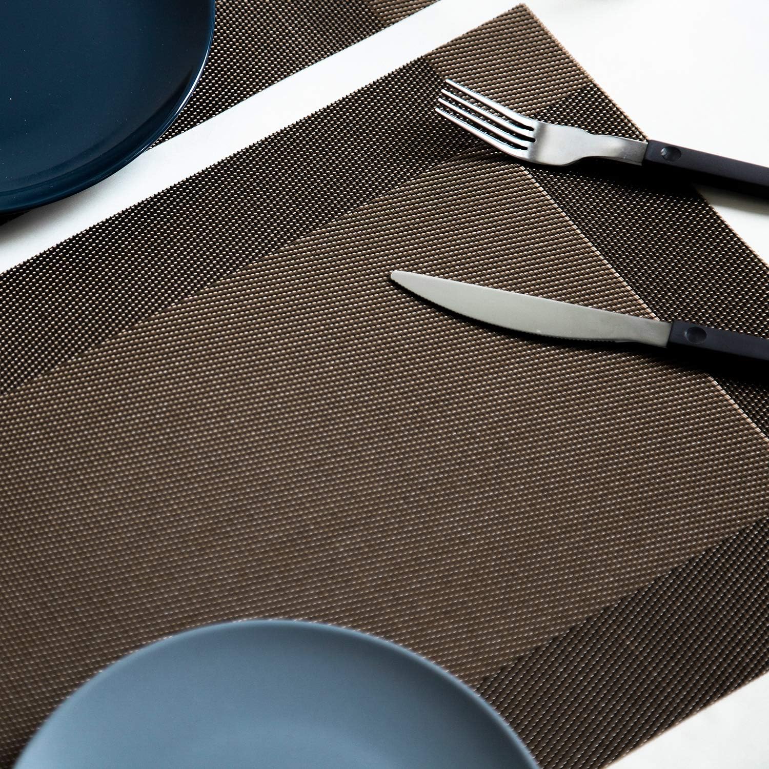 Tan Table Placemats Set of 6 PVC Heat Resistant Place Mats for Kitchen Table Waterproof Vinyl Placemat for Dining Table Dinner Mats Outdoor and Farmhouse Table Mats Set 17"×11.8" 6PCS