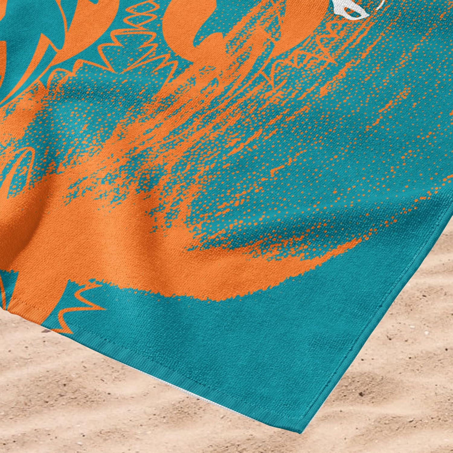 Northwest NFL Beach Towel, Quick-Dry, Soft & Absorbent Lightweight Travel Essentials for Pool or Bath, 40 x 72 inches - Image 4