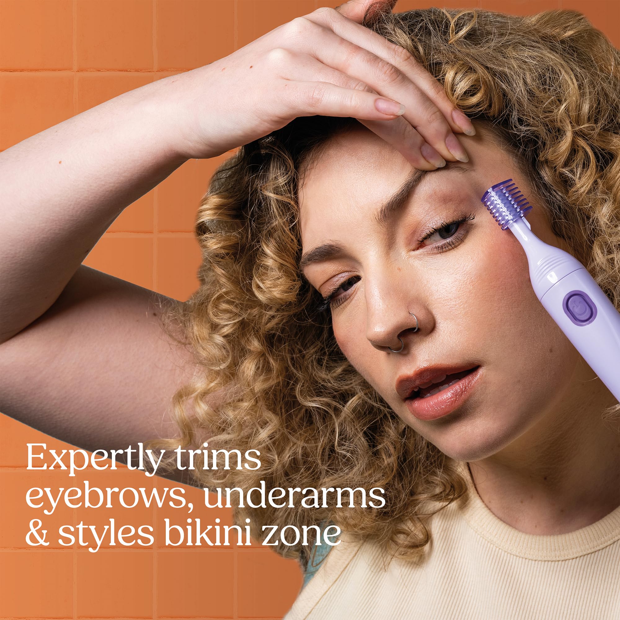 Wilkinson Sword Intuition 4in1 Trimmer and Styler femme, visage et corps | Tondeuse pour le visage et le corps, rasoir femme multizone avec 4 accessoires, trousse, brosse de nettoyage et 1 pile AA