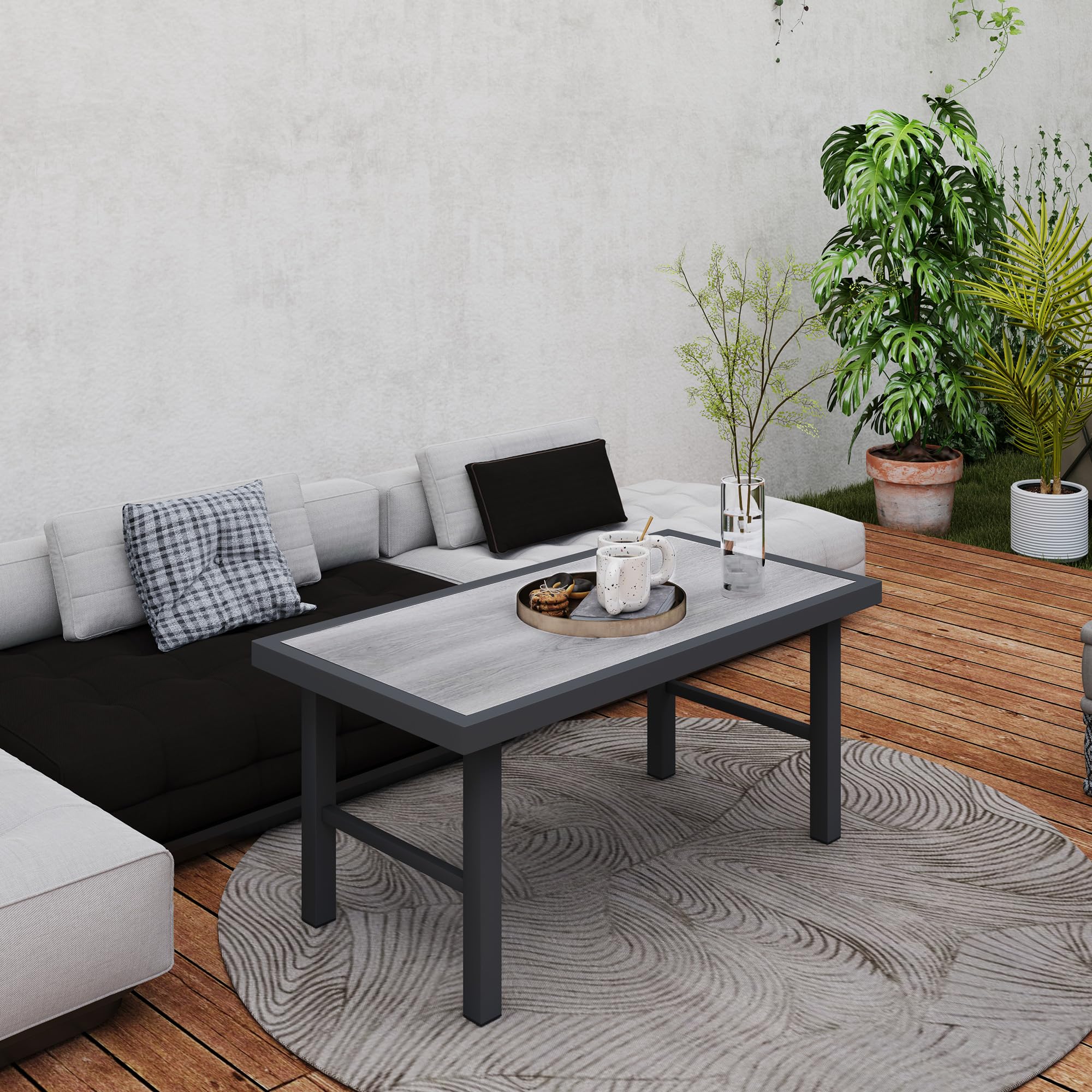 Outsunny Table Basse de Jardin rectangulaire Table de Jardin avec Plateau SPC à Effet Bois pour intérieur/extérieur en métal, 100 x 52 x 46 cm, Effet Bois Gris