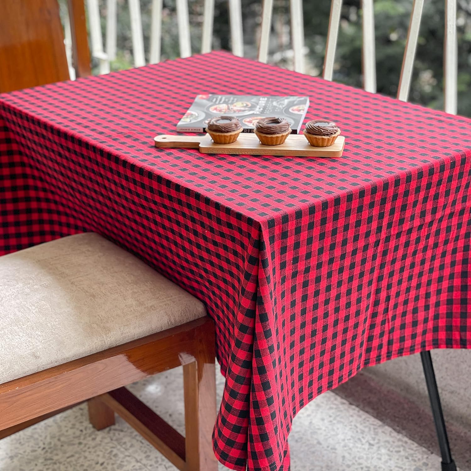 Pixel Home © Cotton Table Cover for Centre Table and 4 Seater Dining Table 4 Seater (4.5 Ft x 4.5 Ft) (RED Check)