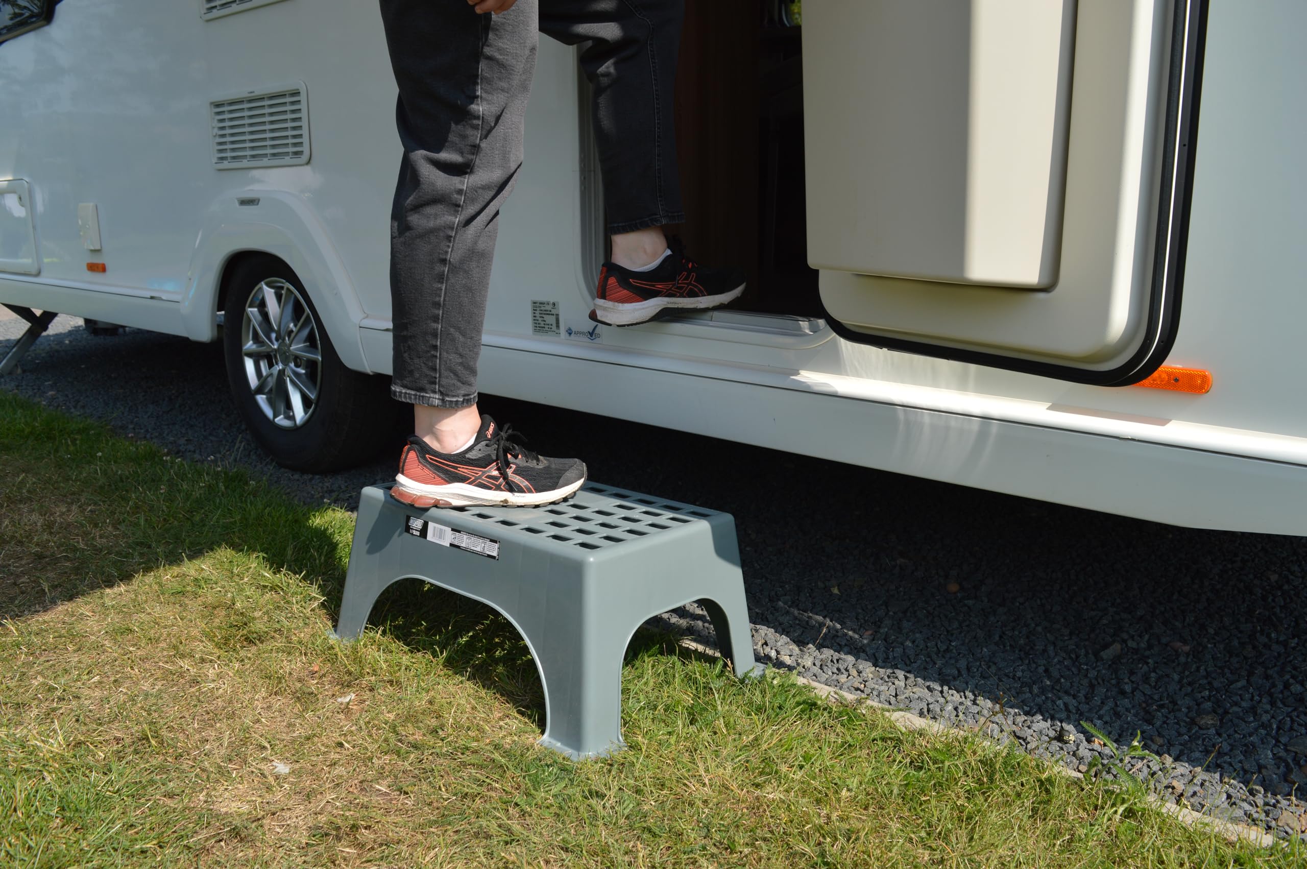 Maypole Große Kunststoff-Trittstufe, ideal für Wohnwagen, Wohnmobil, Garage, Zuhause, maximale Traglast: 150 kg