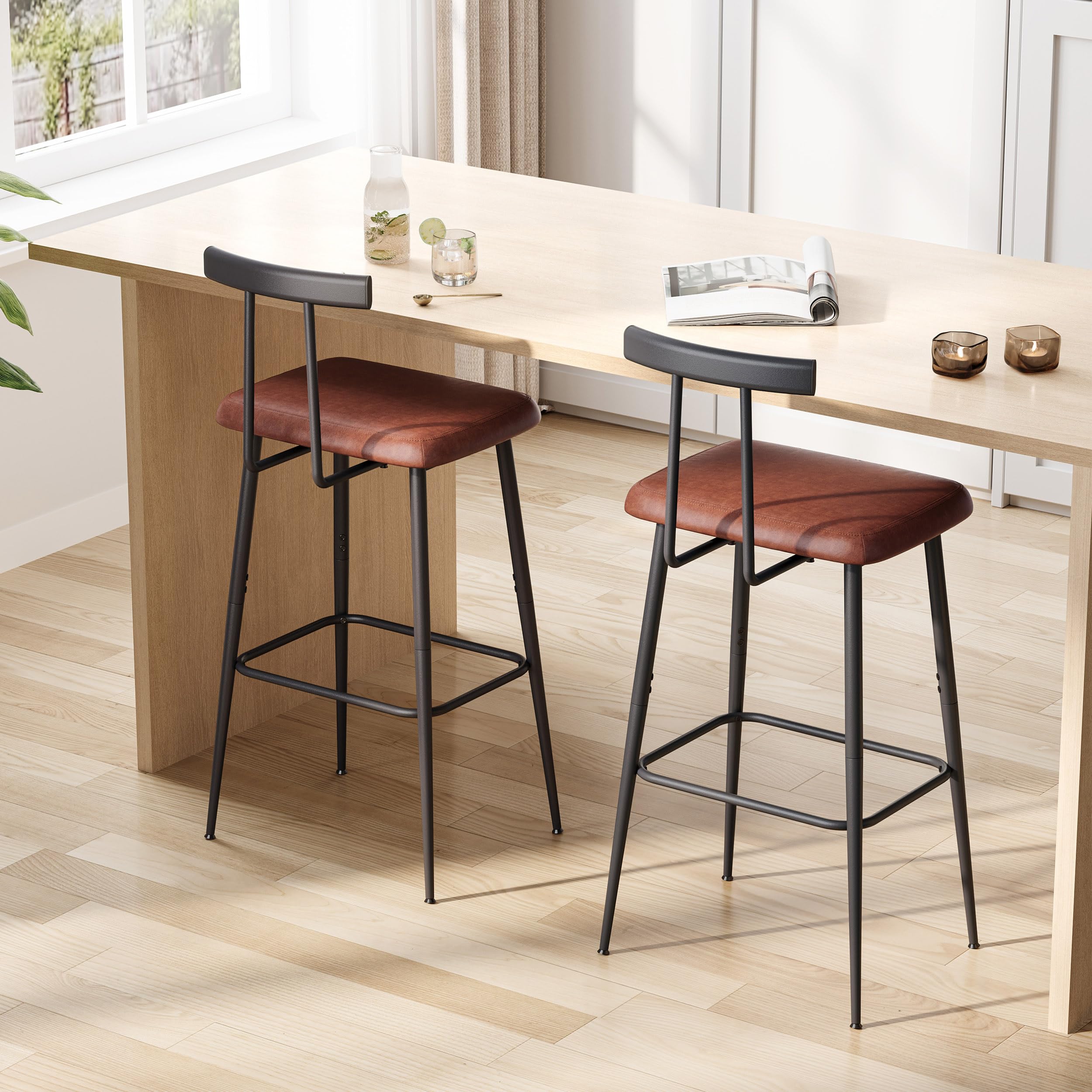 Sgabelli Bar Set di 2 Sgabelli Cucina Moderni Design con Poggiapiedi e Schienale Sgabello Alto Struttura in Metallo Imbottiti in PU per Cucina Bar Sala da Pranzo Marrone Rustico KBS515R