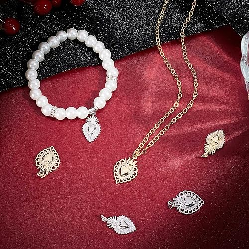 Miniatura 4 de Beebeecraft Dijes de corazón de circonita cúbica chapados en oro de 18 quilates con forma de amor de latón con anillo de salto para hacer pulseras y