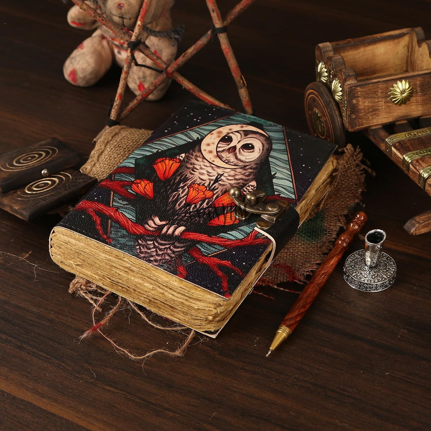 Vintage Leather Journal 200 Pages 8x6 Inch Owl Spell Handmade Deckle Edge Paper With Brass Clasp Journal Notebook for men & Women