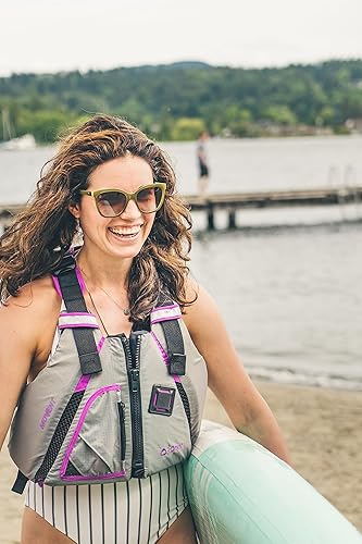 Vista 17 de Onyx U.S. Coast Guard and Transport Canada Approved MoveVent Dynamic Paddle Vest for Adults for Kayaking, Canoeing, Stand Up Paddleboarding Amarillo