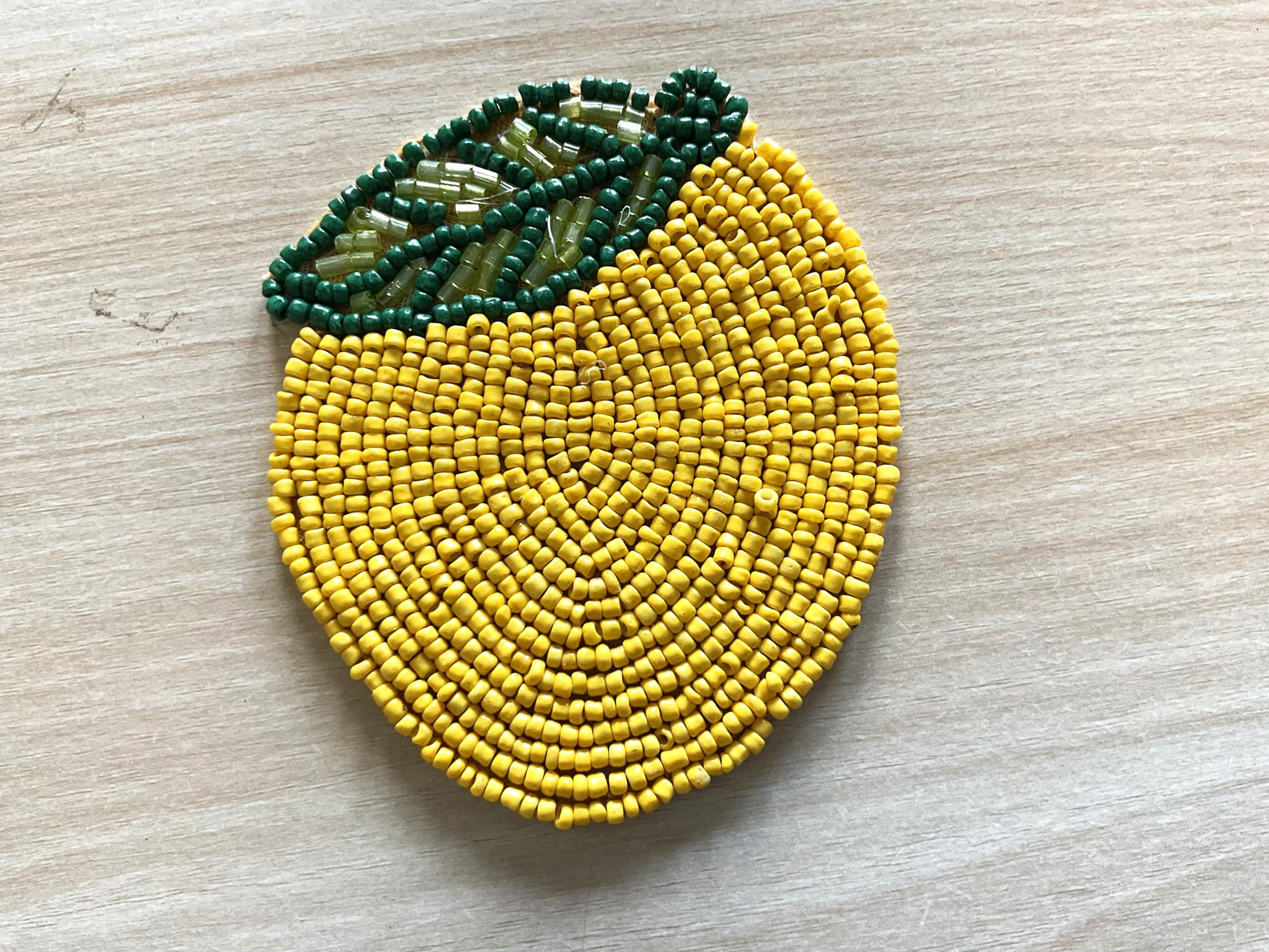 New Trend Craft. Handcrafted Beaded Lemon Coaster, Yellow and Green Beads, Decorative Table Accessory (Set Of4)-image-1