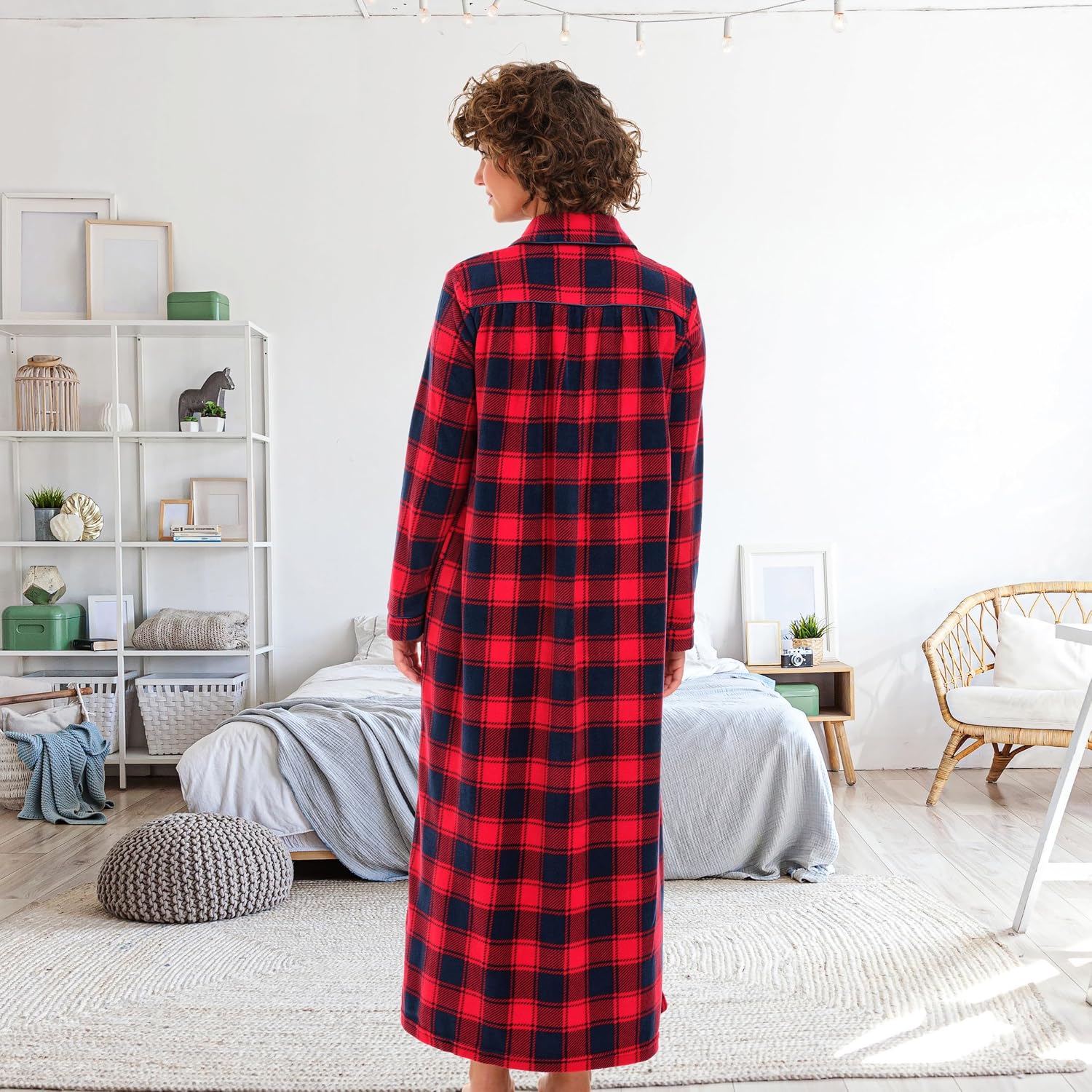 Alexander Del Rossa Women's Polar Fleece Nightgown, Long Button Up Sleep Shirt