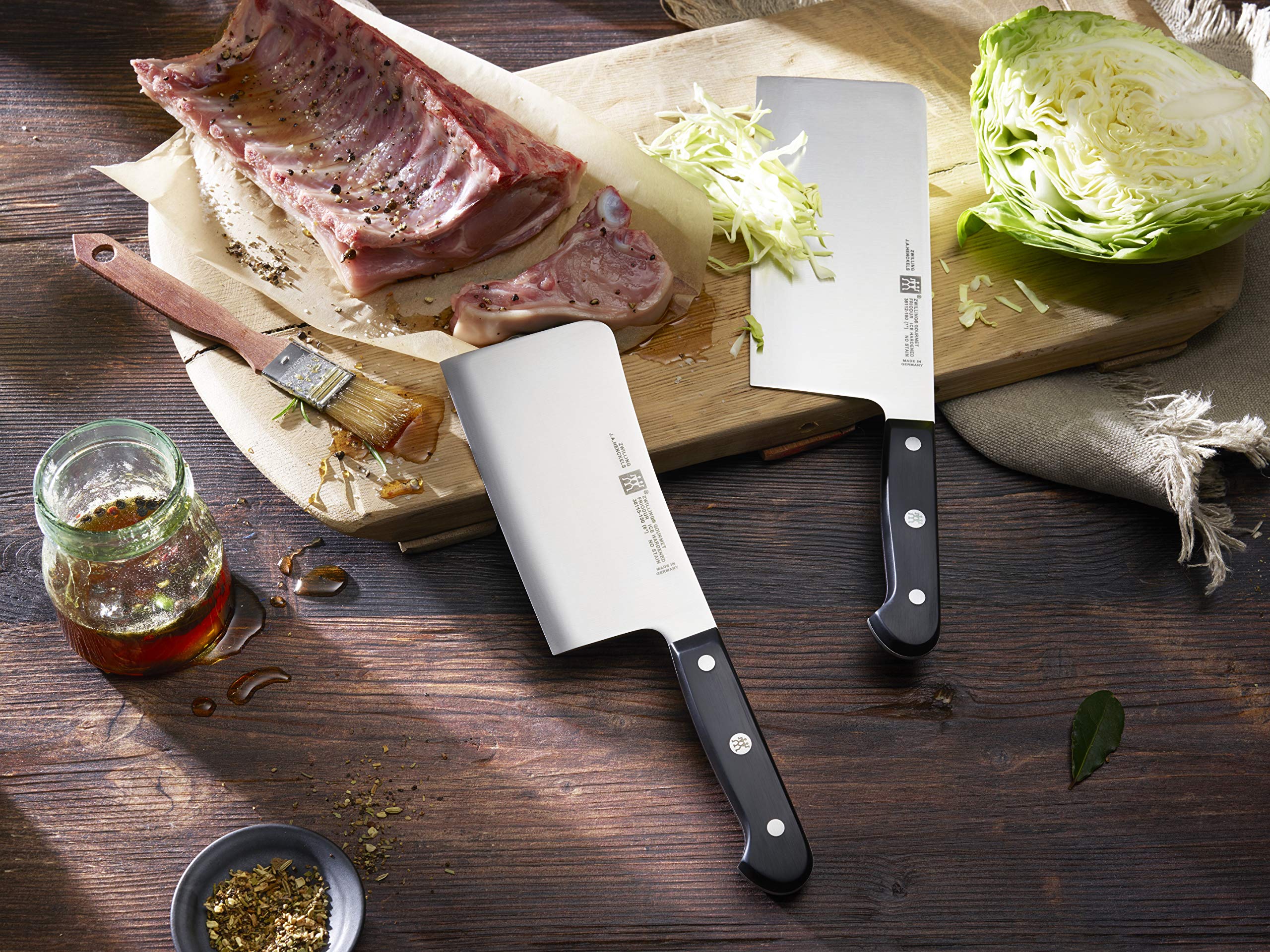 ZWILLING Gourmet Couteau de Chef Chinois, 18 cm, Acier Spécial Inoxydable, Manche Ergonomique en Plastique, Noir, Fabriqué en Allemagne