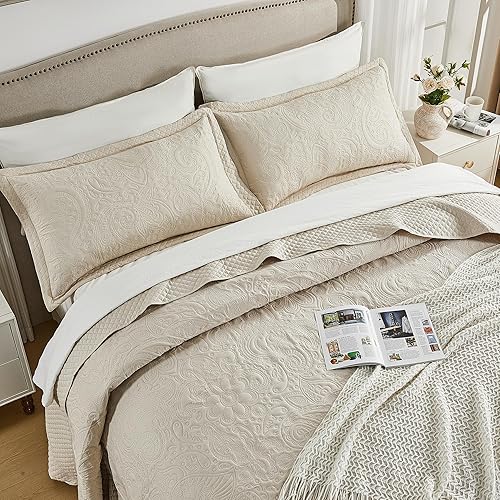 Vista 3 de Qucover Colchas king extragrandes 128x120, juego de colcha de microfibra suave con estampado de cachemira ultrasónico tamaño California King, juego