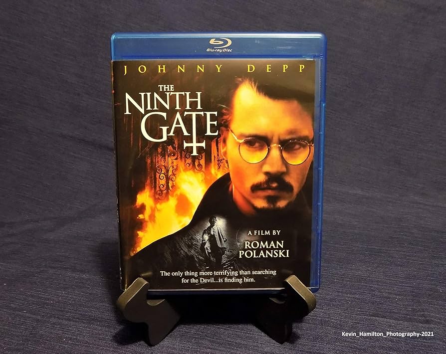Amazon.com: The Ninth Gate [Blu-ray] : Johnny Depp, Frank