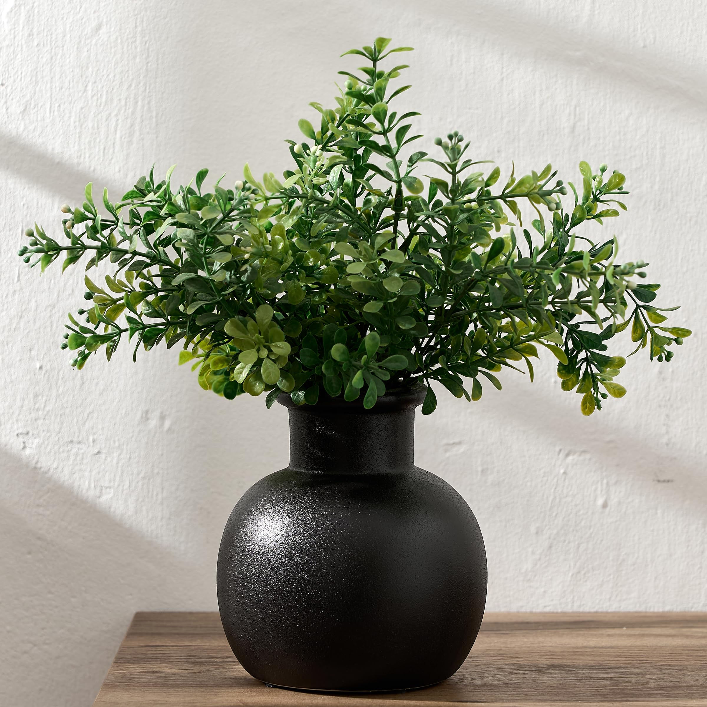 Ceramic Flower Vase, 5.8 Inch Cute Nordic Minimalist Vase Home Decor, Modern Aesthetic Farmhouse Decorative for Bouquet Pampas Grass Dried Fresh Flowers, Living Room, Table, Shelf, Fireplace