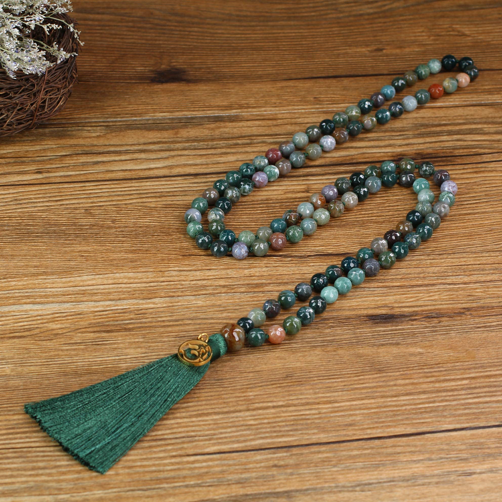 COAI Unisex Handgeknüpft 108 Mala Yoga Kette Buddhistische Halskette Gebetskette aus 8mm Facettierte Indischer Achat mit Quaste und OM Anhänger