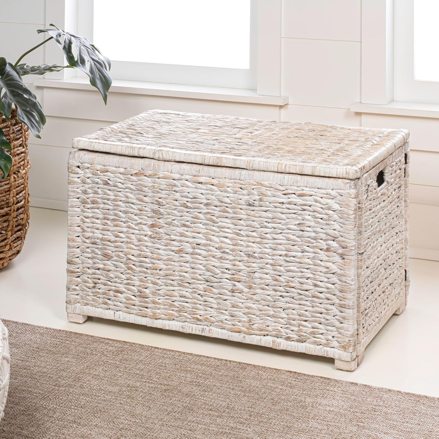 happimess HPM9005C Anada 30" Handwoven Wicker Weave Storage Trunk, White Wash, Collapsible for flat storage, for Office, Dorm Room, Entryway, Bedroom, Dining Room