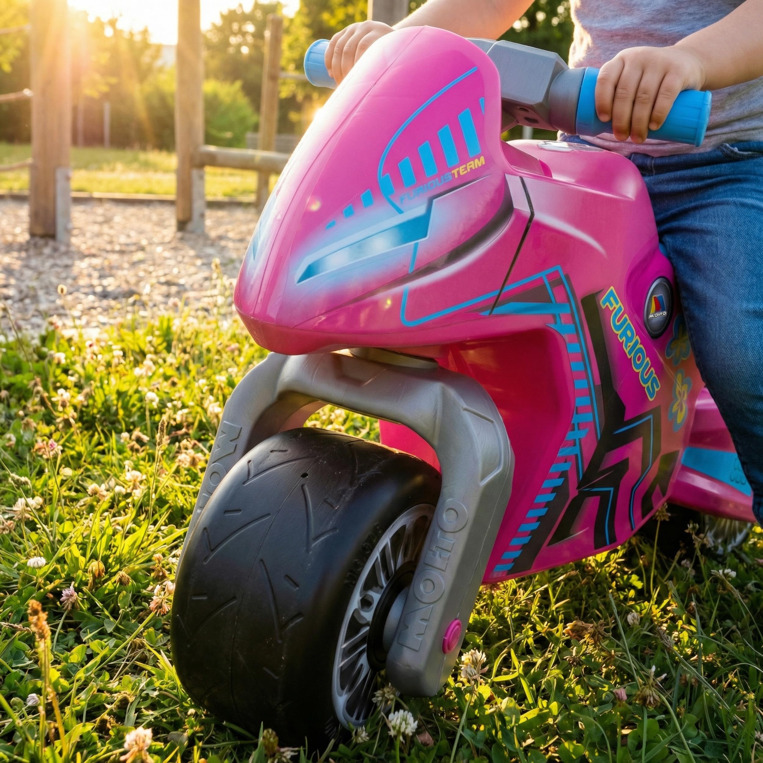 MOLTO - Moto Correpasillos Azul de Carreras Infantil, Diseño de Carreras para Niños y Niñas, Ligera, Estable y Cómoda, Juguete Seguro para Interior y Exterior, + 18 Meses
