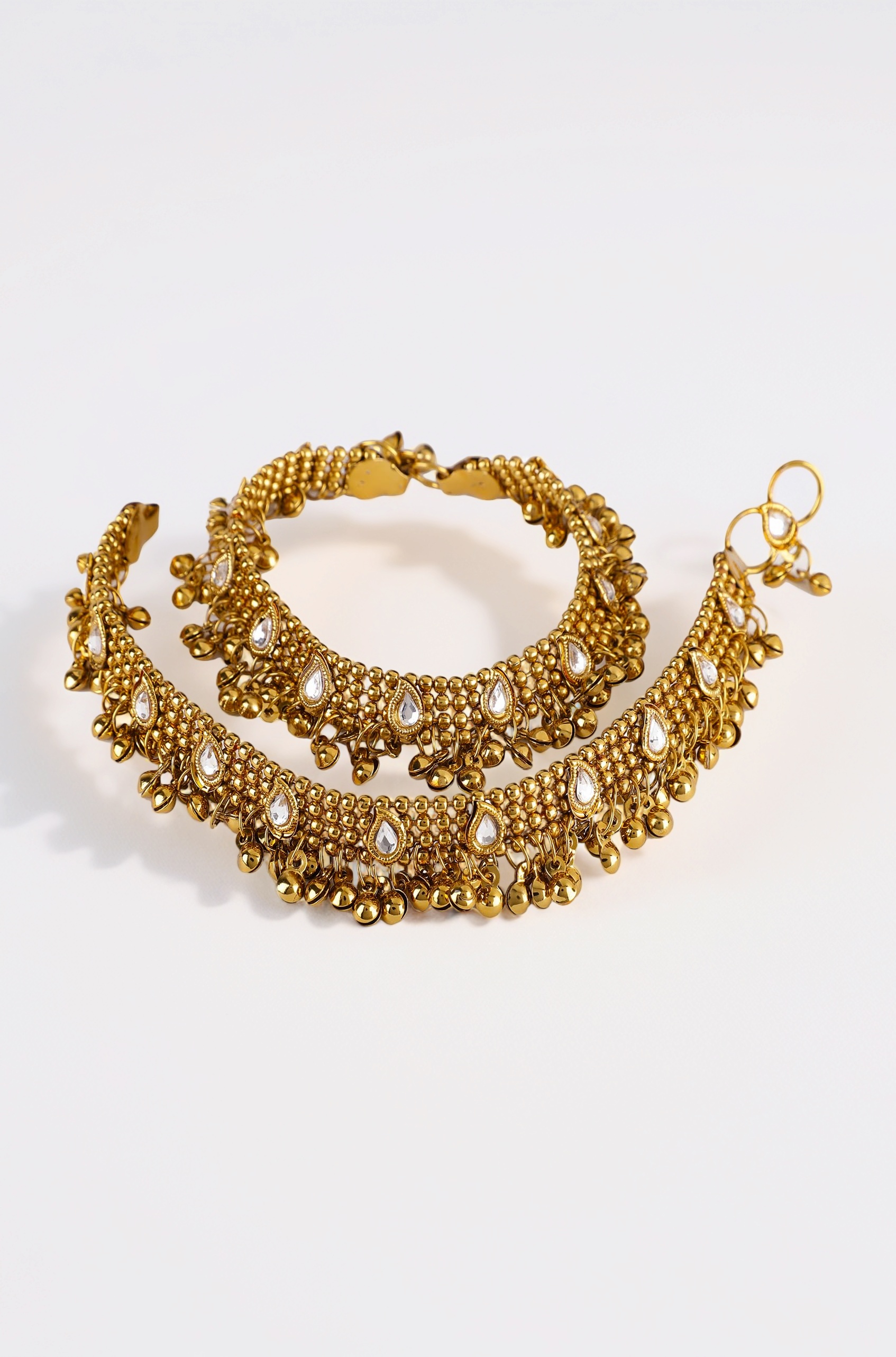 Shining Diva Gold Plated Anklets for Women (5634a)