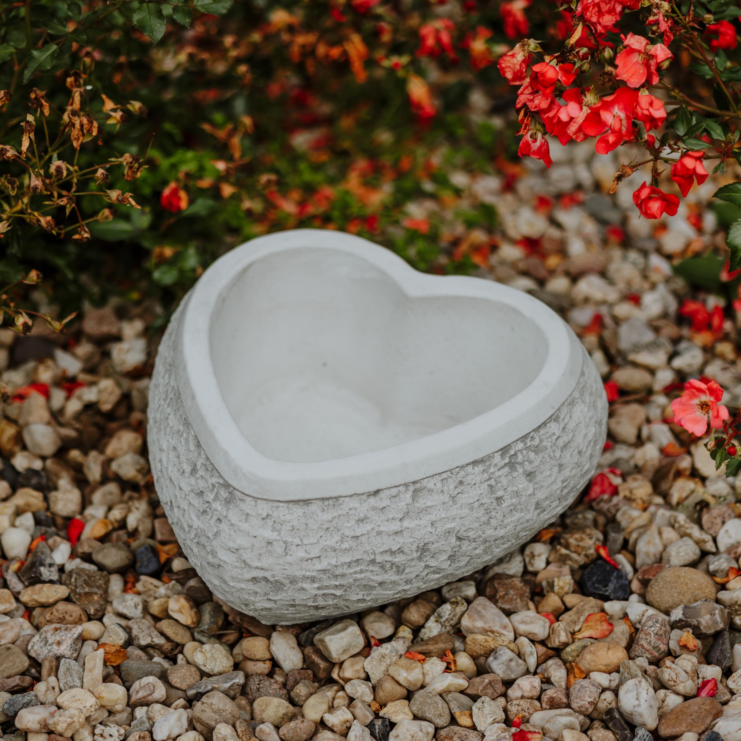 gartendekoparadies.de Vaso per Piante Solido Vaso per Fiori a Forma di Cuore, Altezza 13 cm, 30 x 30 cm, 3,5 Litri, Grigio, Peso 11 kg, in Pietra colata, Resistente al Gelo