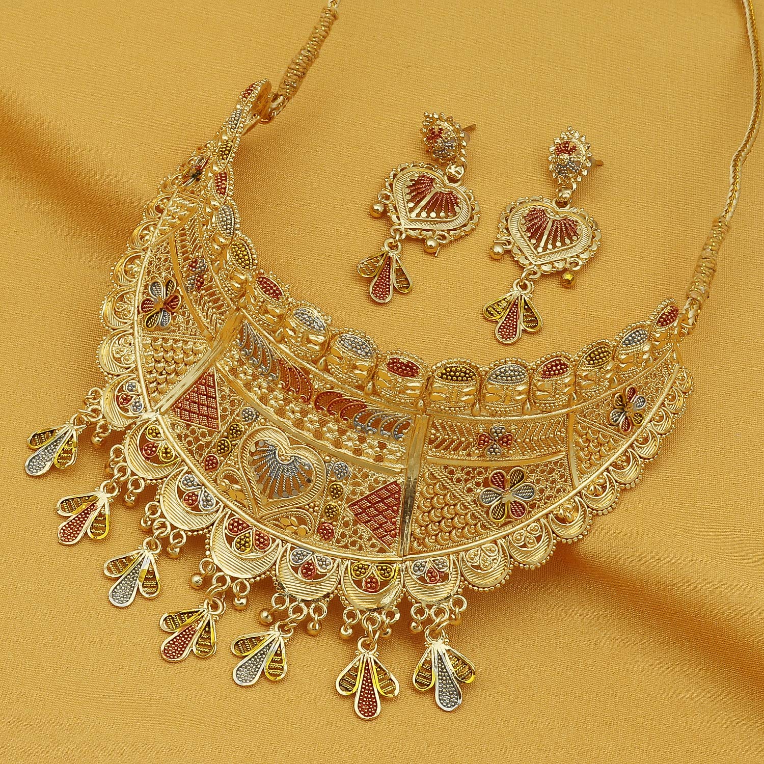 Marvelous 24 Carat Plated Choker Necklace Set