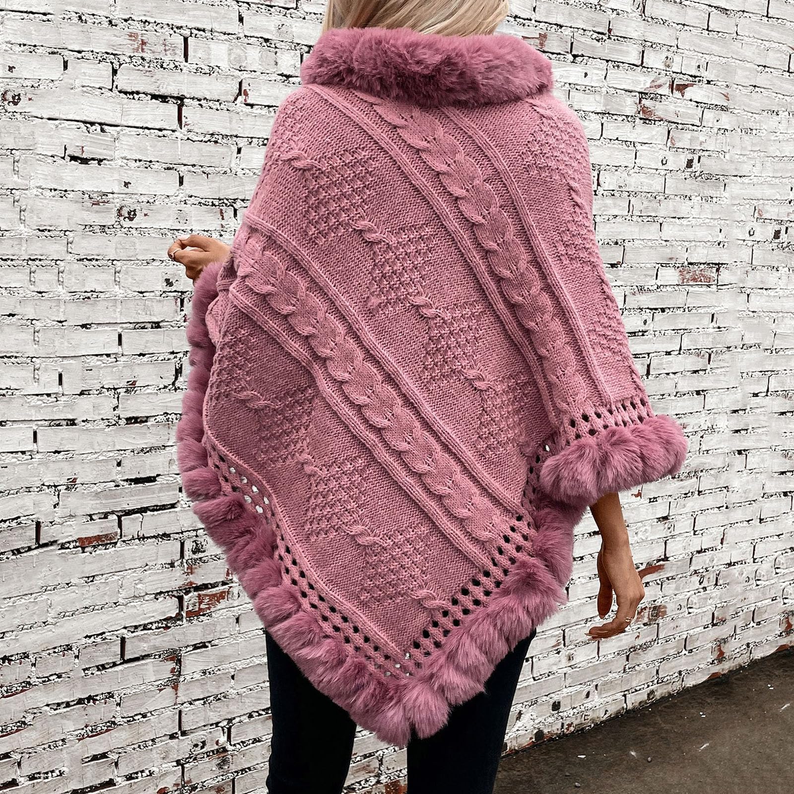 Femmes Fuzzy Hem câble Tricot Poncho, Pullover à col de Tortue en Tricot Solide Gros, vêtements d'hiver décontractés Confortables Oversized