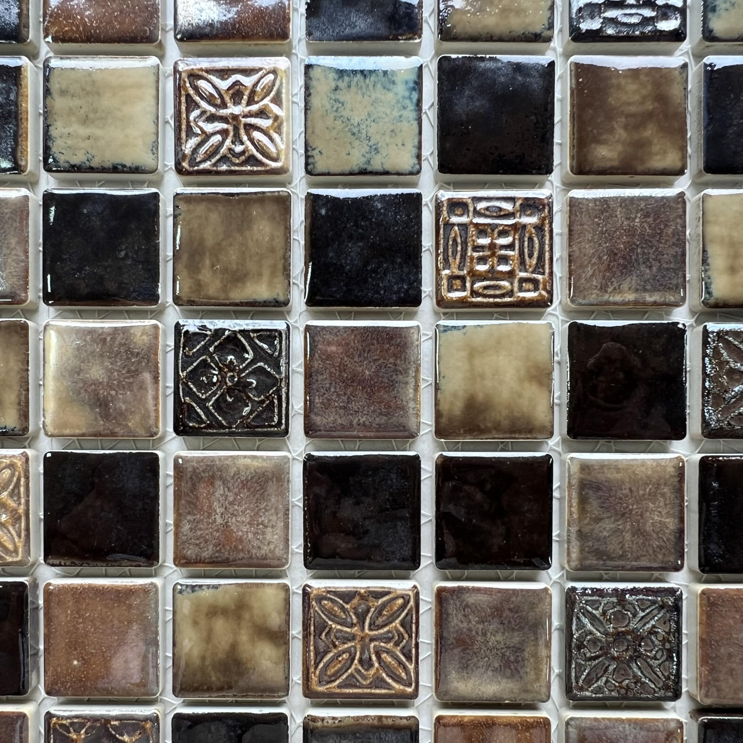 Amazon.co.jp: タイル 日本製 美濃焼 モザイクタイル シート DIY 浴室