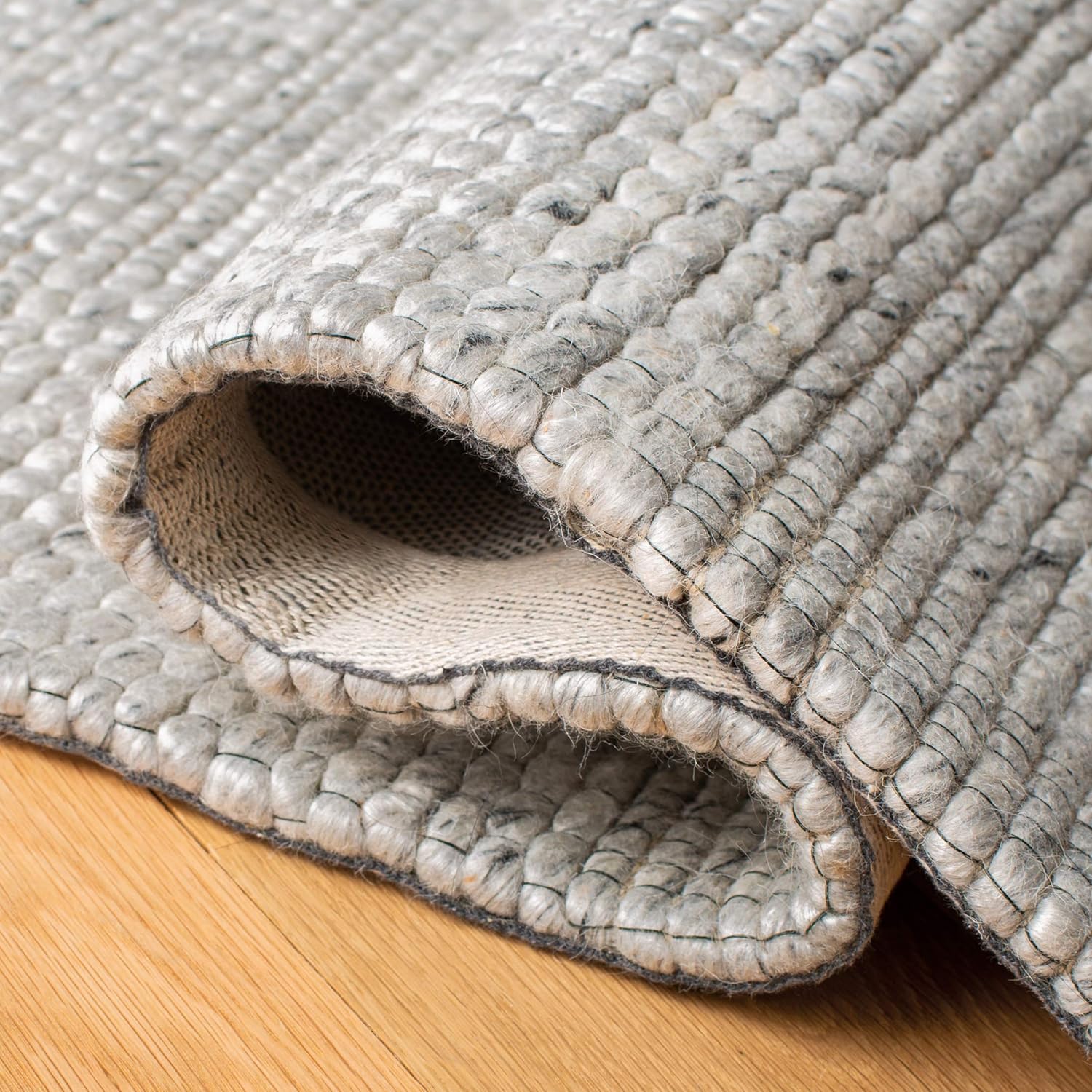 SAFAVIEH Marbella Collection Runner Rug - 2'3" x 8', Light Grey, Handmade Wool, Ideal for High Traffic Areas in Living Room, Bedroom (MRB393F)