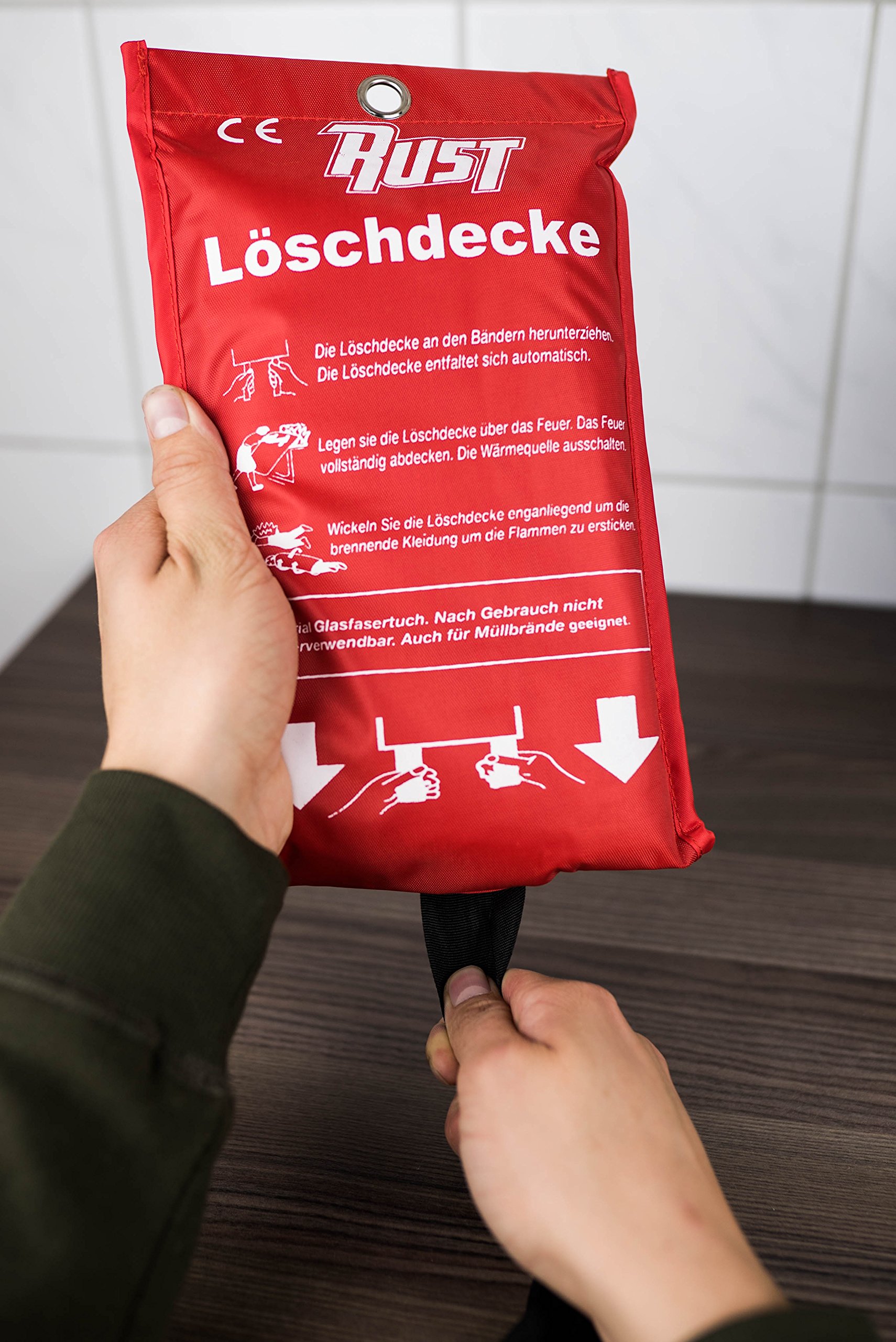 Produktbild von Feuerlöschdecke 100x100 Cm - Hitzebeständig Bis 593°C, Wiederverwendbar