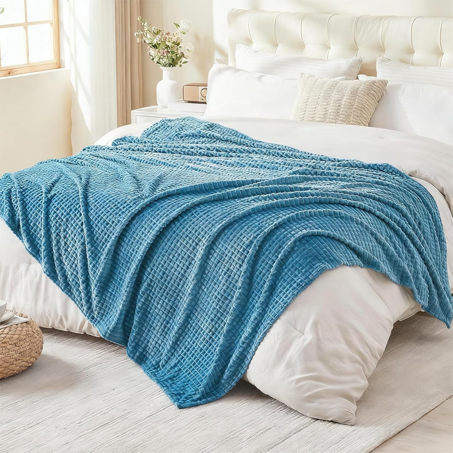 EMME Fleece Blanket, 3D Jacquard Throw Blanket for Couch and Bed, Soft Cozy and Fluffy Blankets Lightweight Luxury Flannel with Geometric Grid Design (Peacock Blue, 50" x 60") - Image 6