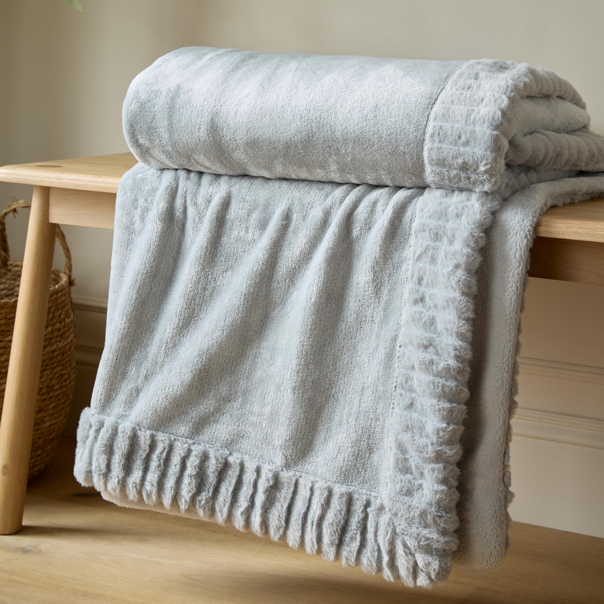 Catherine Lansfield Velvet & Faux Fur Throw Range