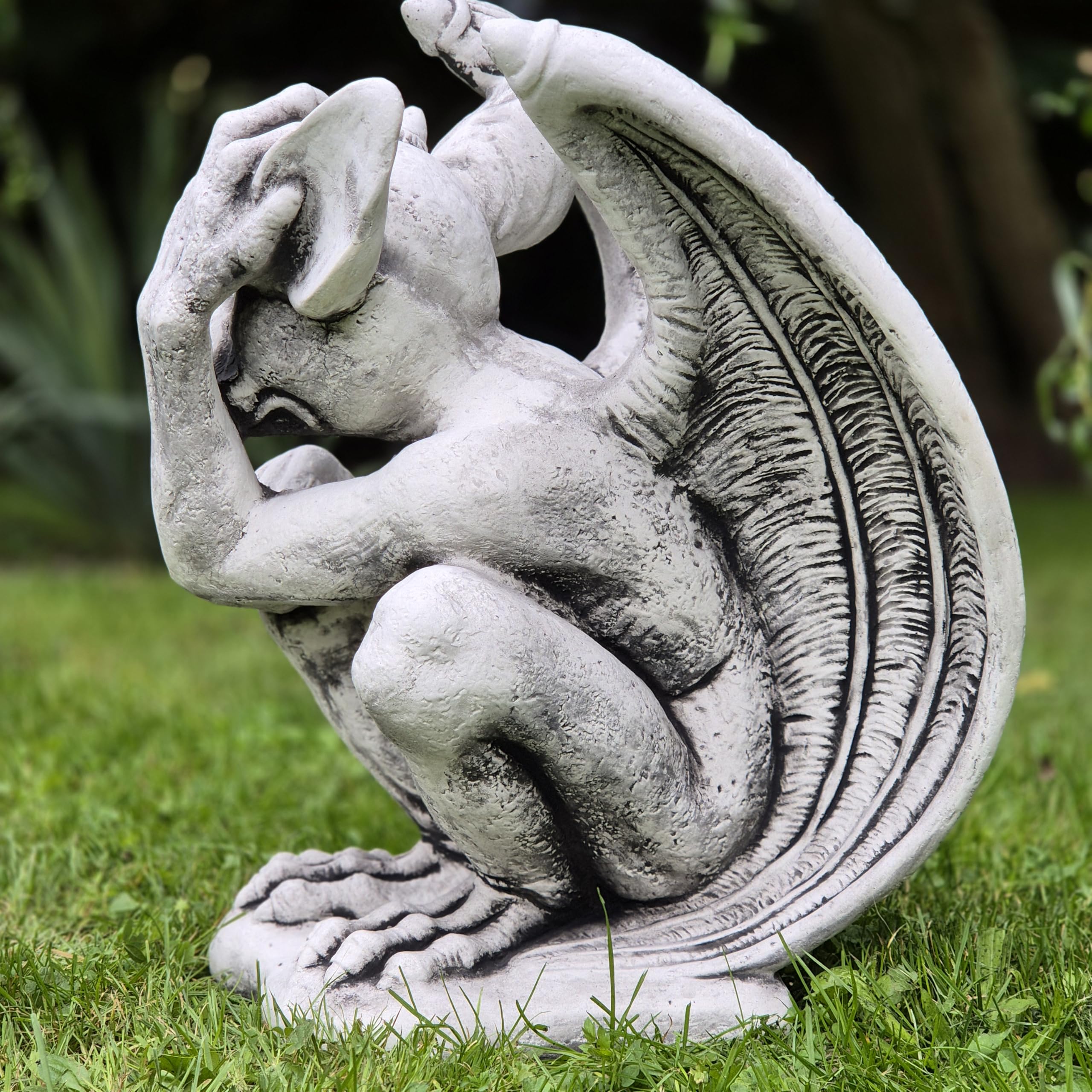 FABRIQ Gargoyle Figur 43 cm | Wächter Gartenfigur | STEINGUSS | 23 kg Schwer | Gothic Deko | Wetterfest Außenfigur