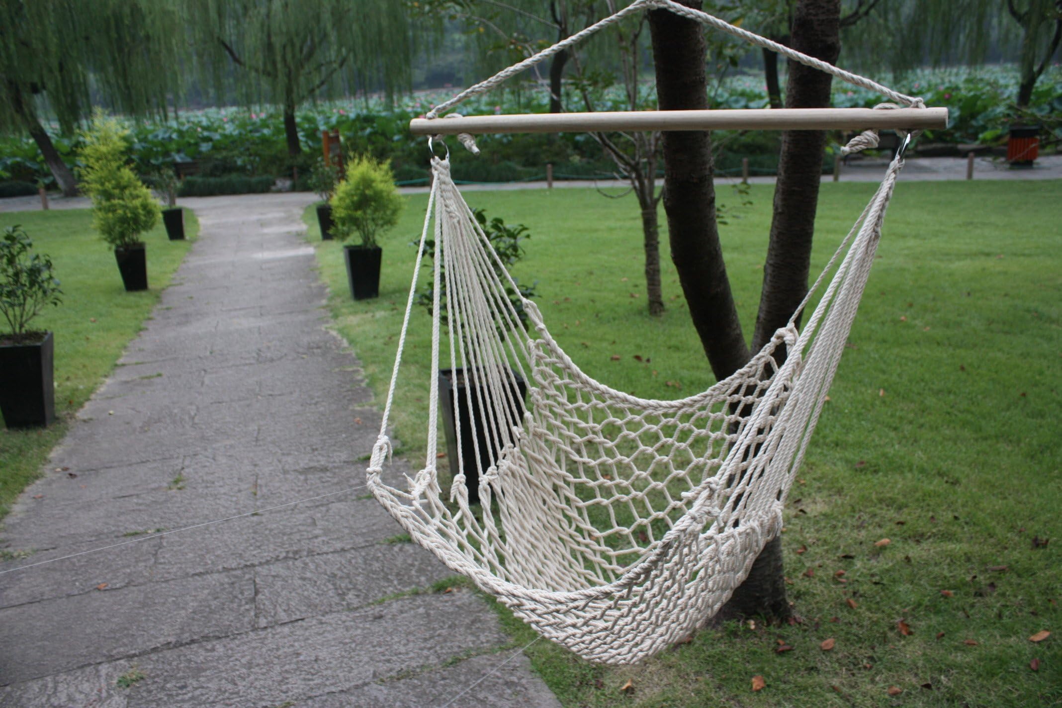 BestValueDeals White Cotton Rope Swing Hammock Cradle Outdoor Garden Patio Yard Porch Chair with Wood Stretcher