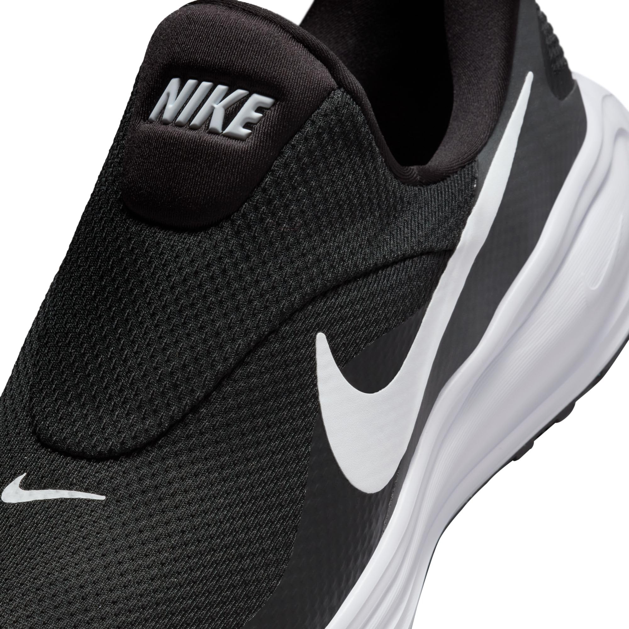 Nike Herren Revolution 8 EasyonStraßen-Laufschuh