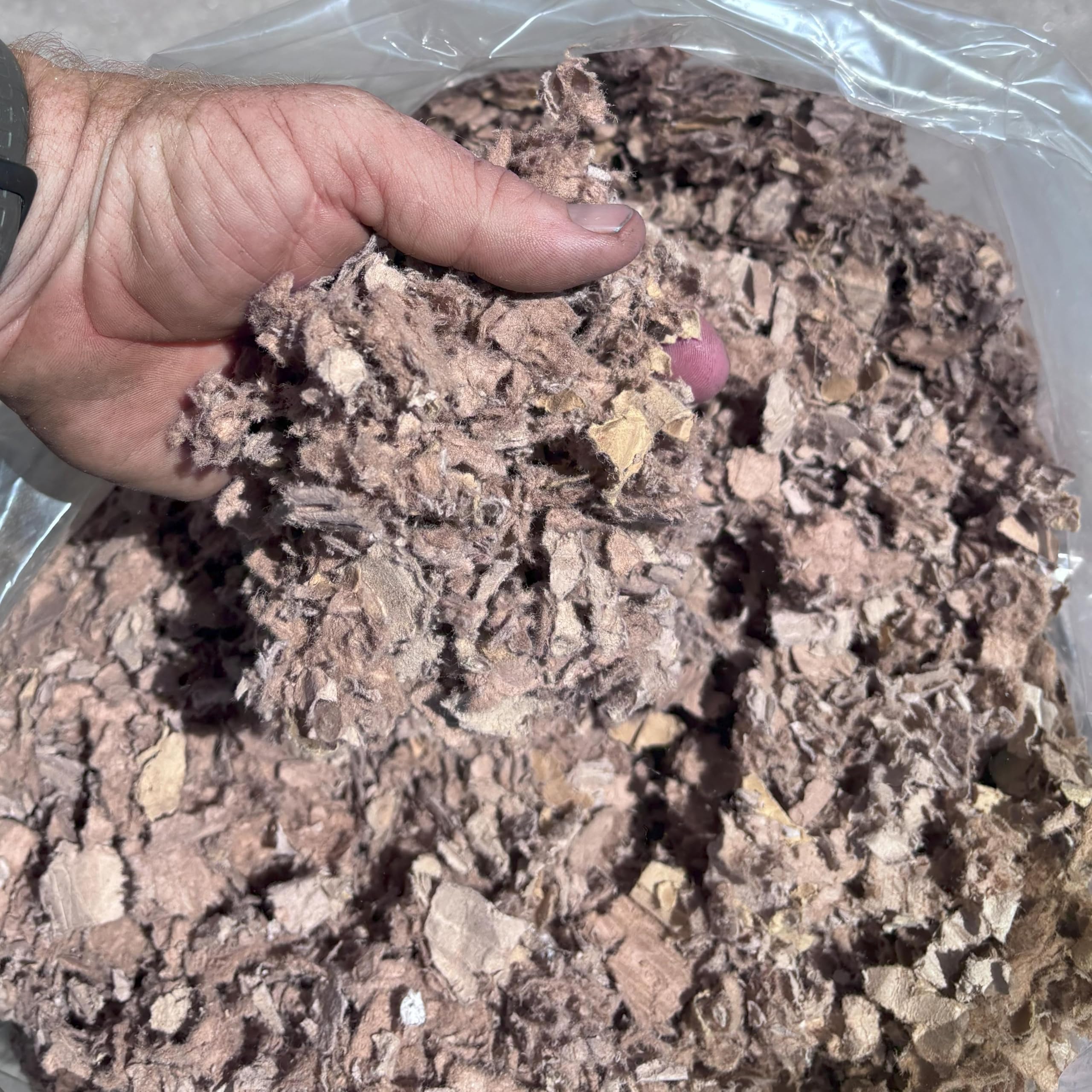 Amazon.com : Eco Fiber Mulch, Recycled Paper Board Mulch, Natural