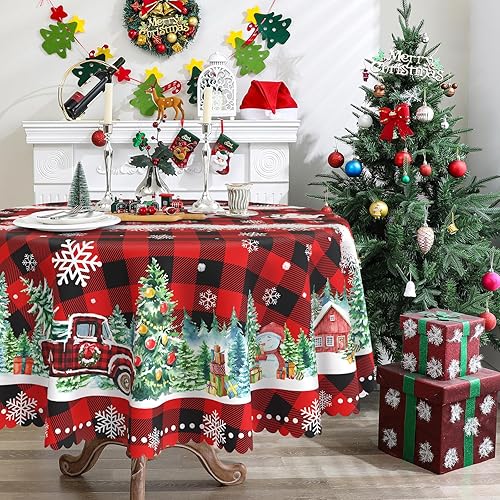 Miniatura 10 de Mantel de Navidad de 52 x 70 pulgadas, mantel rojo navideño para mesas rectangulares, decoración navideña de camión rojo para el hogar, decoración