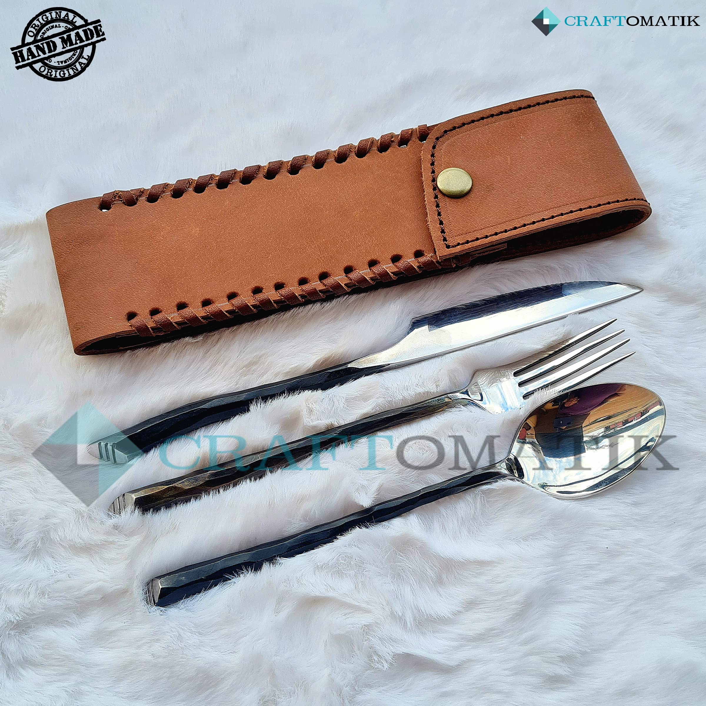 Handgeschmiedetes Besteckset im Mittelalterlichen Stil | 3-teilig (Messer, Gabel, Löffel) mit Ledertasche | Küche, Camping & Grill Geschenkset | HFTC04x