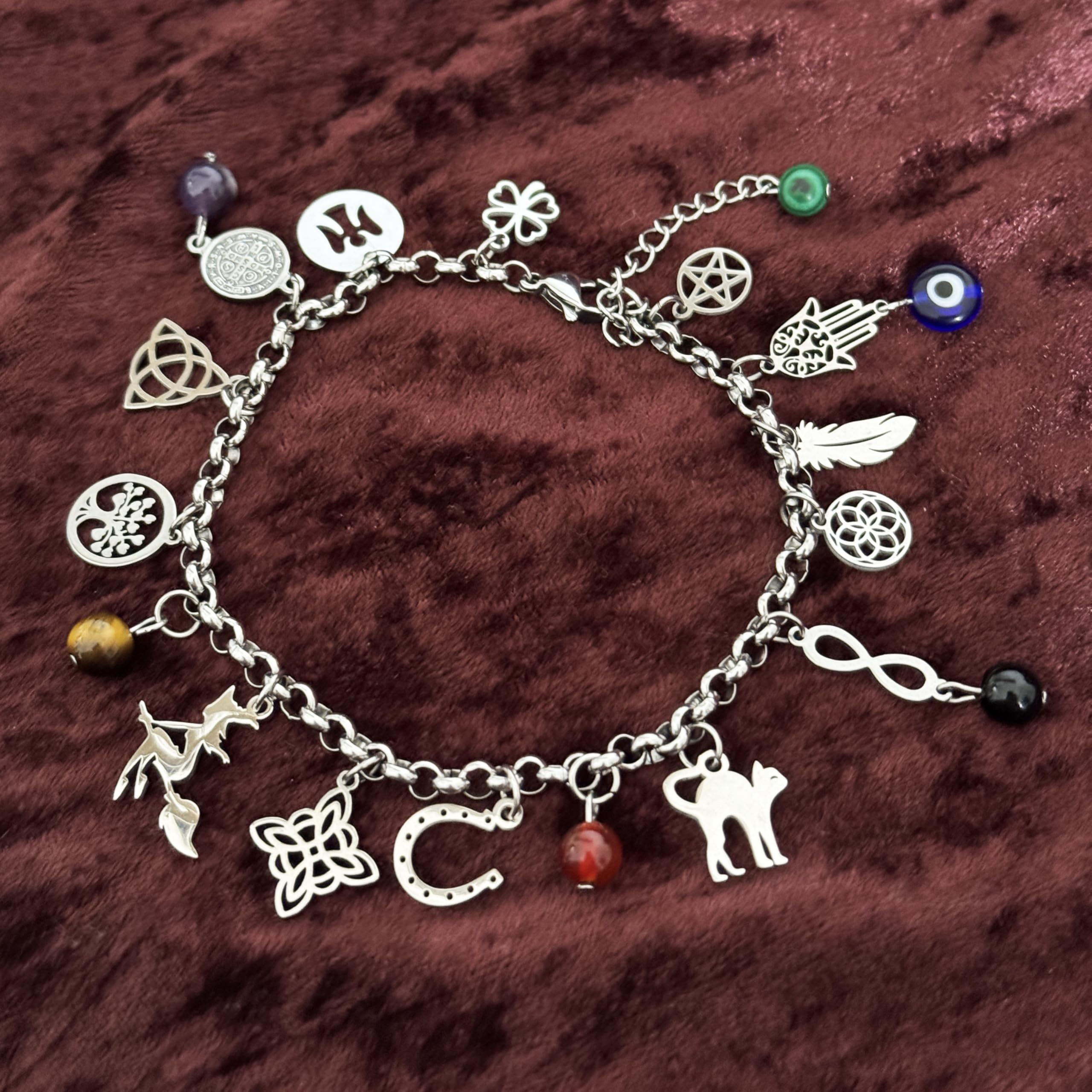 Simboliks Pulsera con Amuletos de acero inoxidable, protección contra el mal de ojo y hechizos, Buena suerte, Brazalete de Bruja, Amuleto de Brujas, Talismán, Protegida contra todo mal
