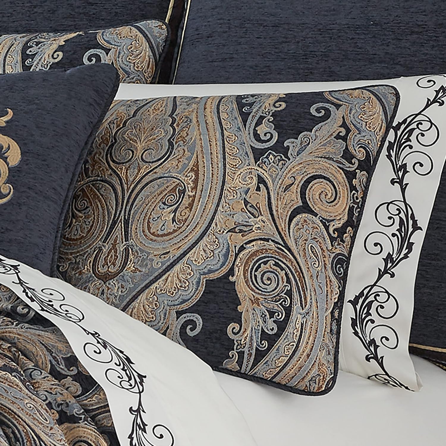 J. Queen New York Luciana Comforter Set, Indigo