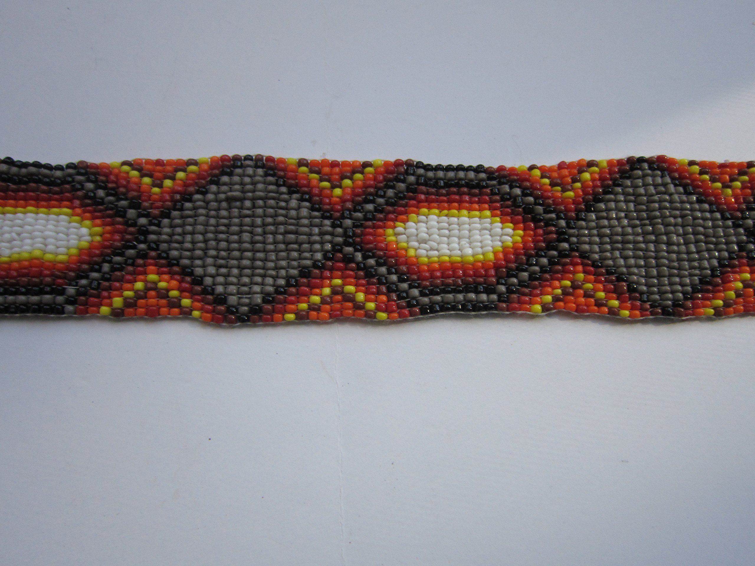 Beaded snake pattern