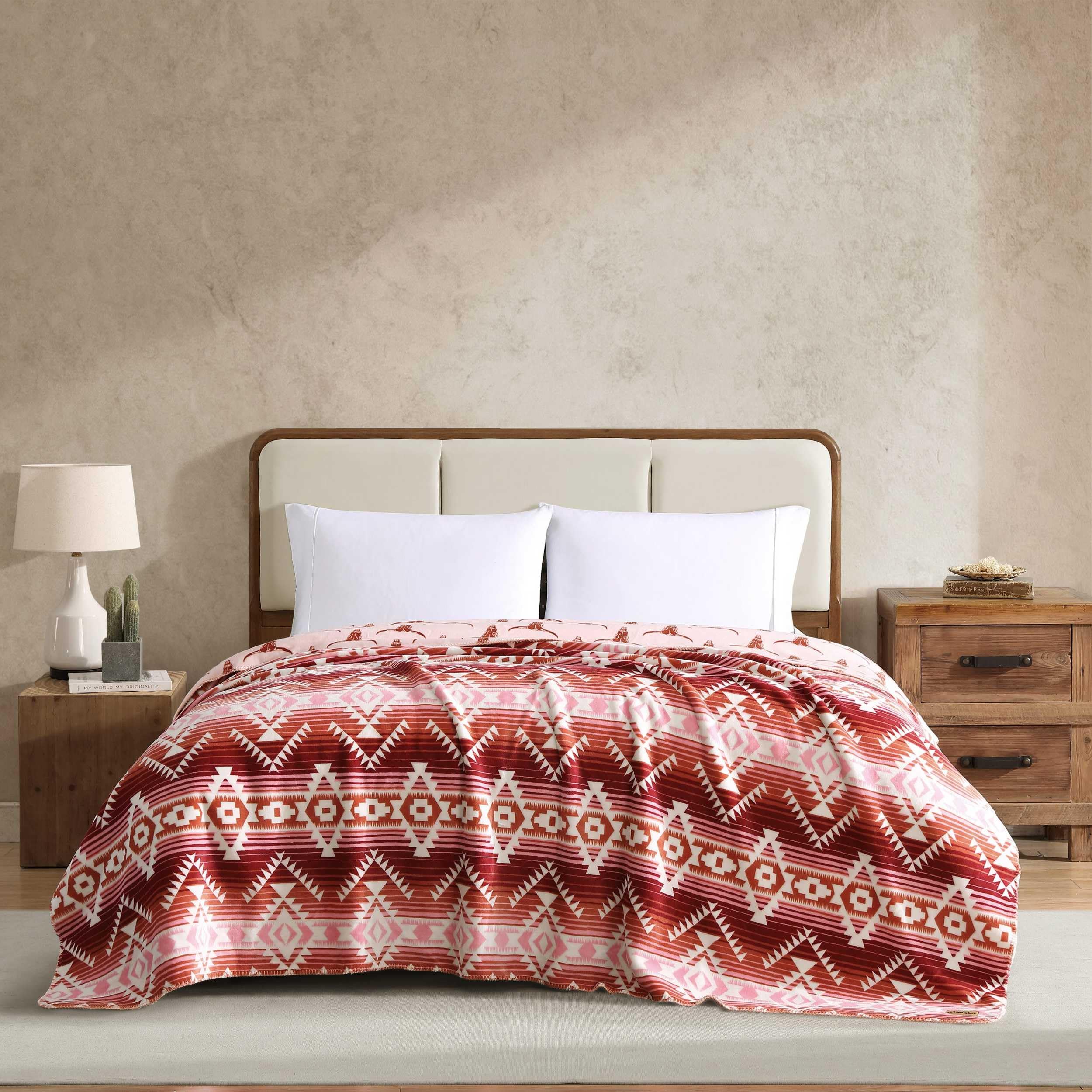 Wrangler - Blanket, Super Soft Reversible Bedding, Yellowstone