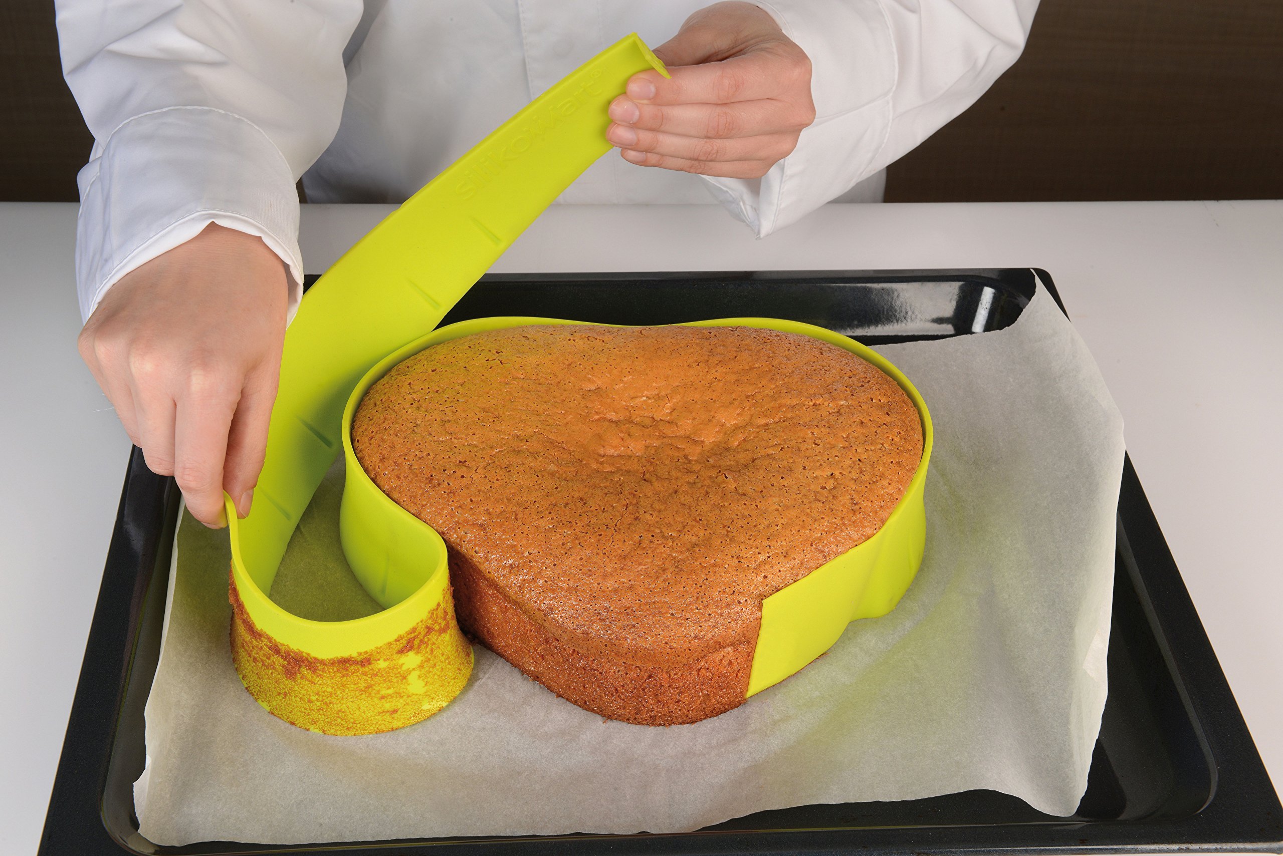 SILIKOMART - FREE BAKE - Bande silicone avec 33 aimants et 4 formes en carton