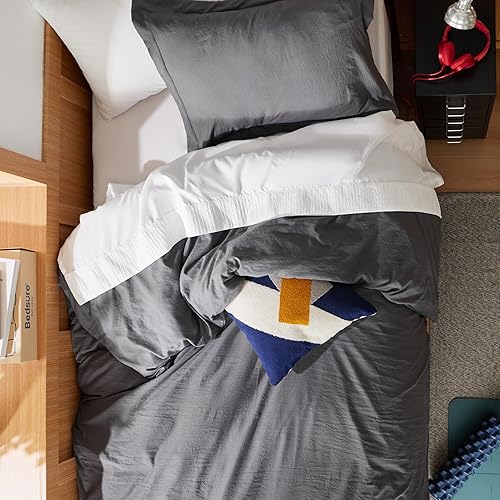 Vista 311 de Bedsure Juego de funda de edredón, tamaño individual, suave y prelavado, blanco, 2 piezas, 1 funda de edredón de 68 x 90 pulgadas, cierre