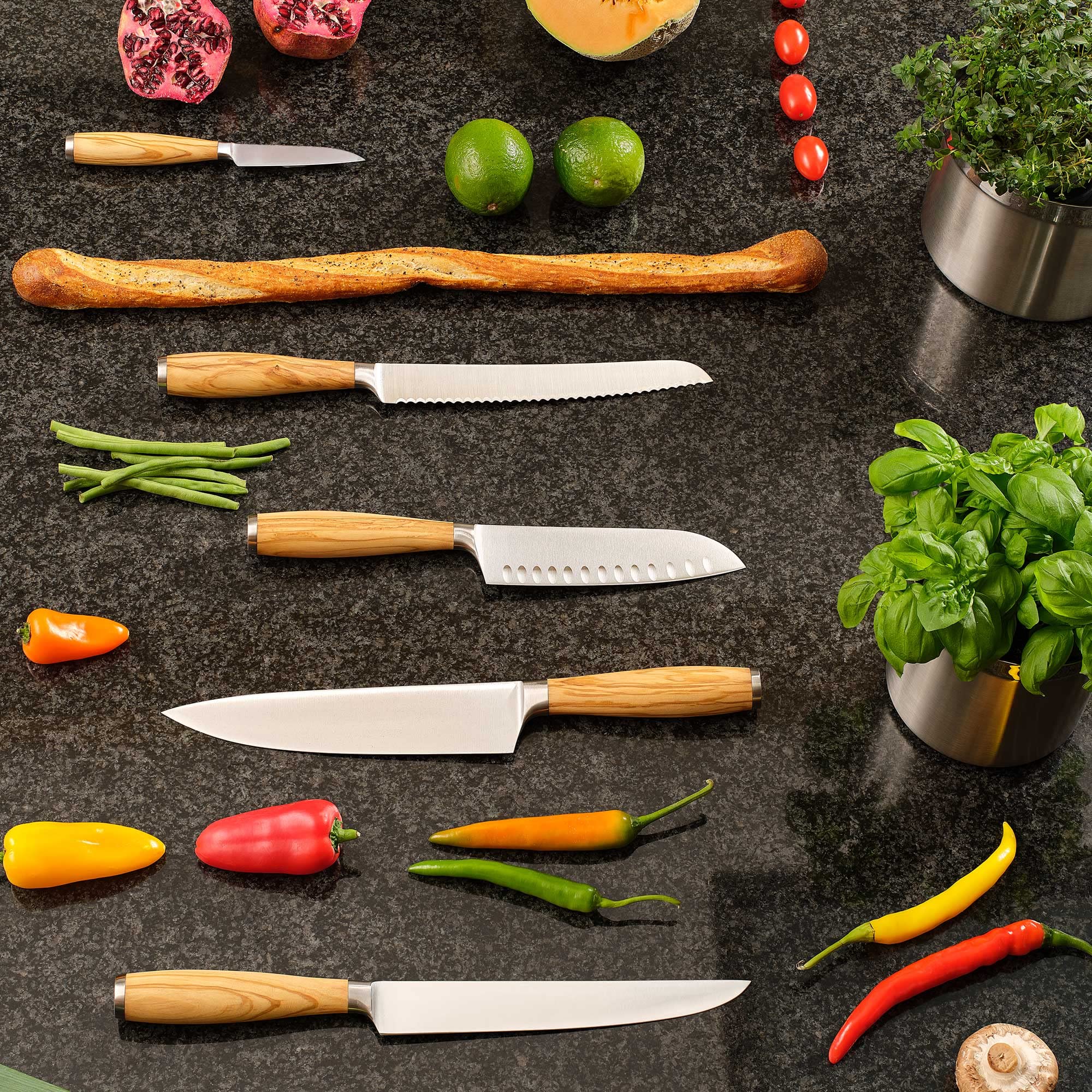 RÖSLE Gemüsemesser Artesano 9 cm - Hochwertiges Küchenmesser zum Schneiden von Obst und Gemüse, ein scharfes Schneidemesser mit ergonomischem Griff aus Olivenholz | Made in Solingen, X50CrMOV15 Stahl, zum Schneiden und Dekorieren von Obst und Gemüse, eisg