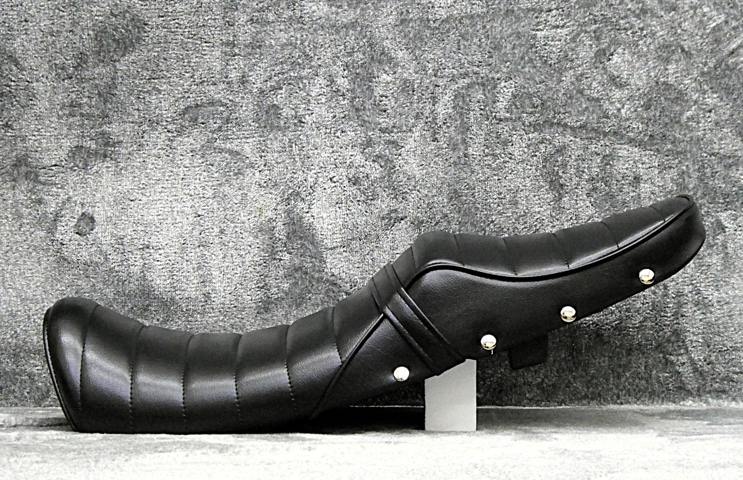 CB400SF NC39 NC42 タックロール シート 黒皮ボタン Amazon.co.jp: NC39 NC42タックロールシート 黒皮/ブラック