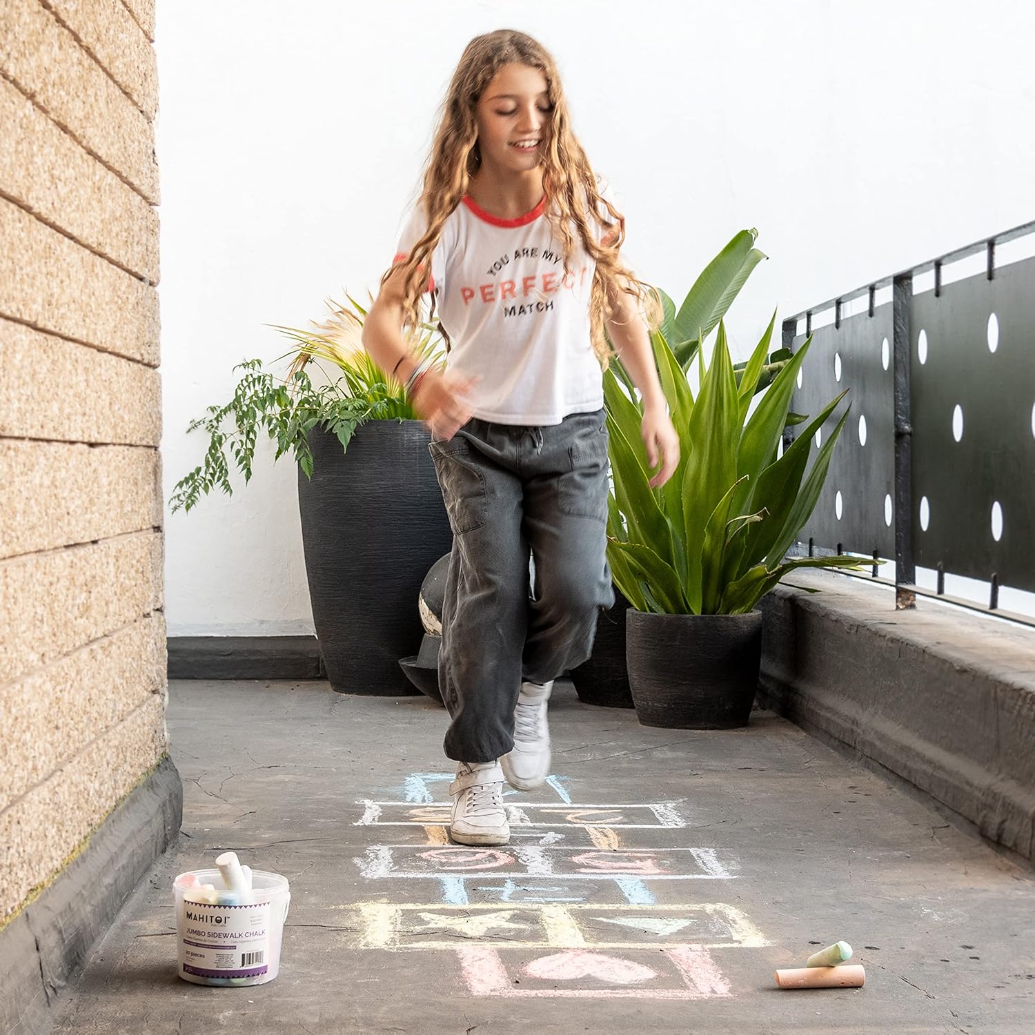 Washable Jumbo Sidewalk Chalk – Non-Toxic Multicolor Chalk for Kids, Outdoor Fun, Easy-to-Grip Sticks – Toddler Art Supplies (Pack of 20)