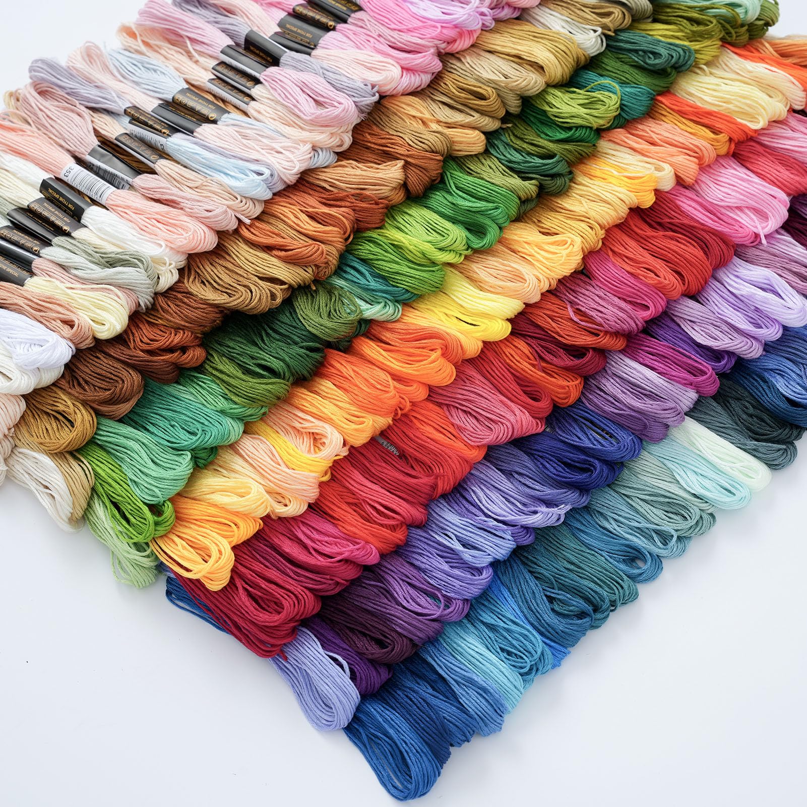 447 colori set completo filo da ricamo, braccialetto dell'amicizia, filo da ricamo in poliestere a 6 fili da 22,1 cm