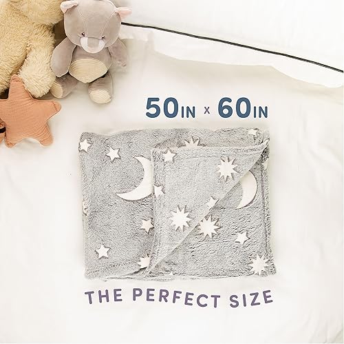 Miniatura 5 de Manta que brilla en la oscuridad de 50 x 60 pulgadas, regalos para niños y niños, manta súper suave y acogedora, juguetes de regalo para niños de 1,