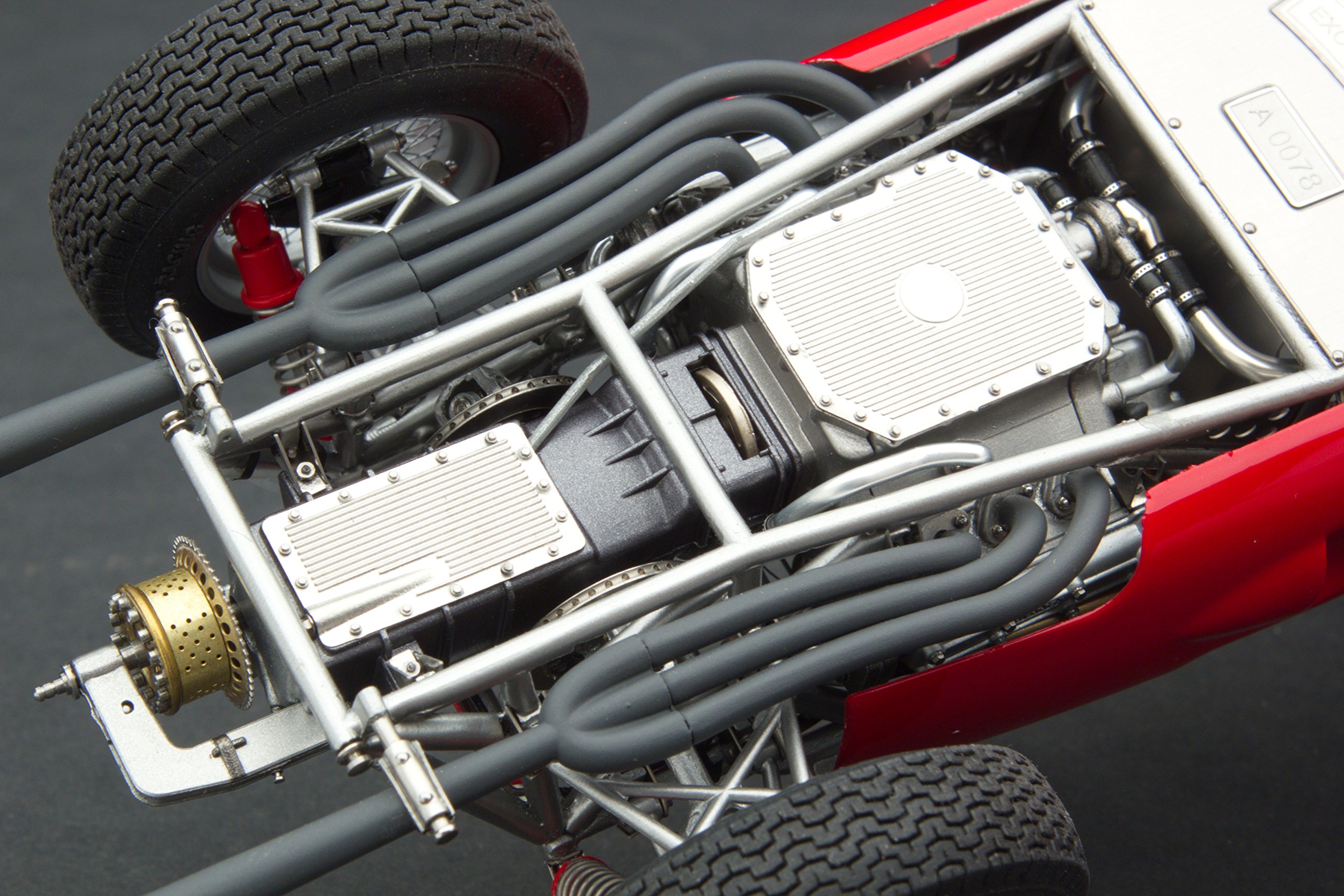 Amazon.com: Exoto 1961 Ferrari Tipo 156/120° Sharknose / Gran