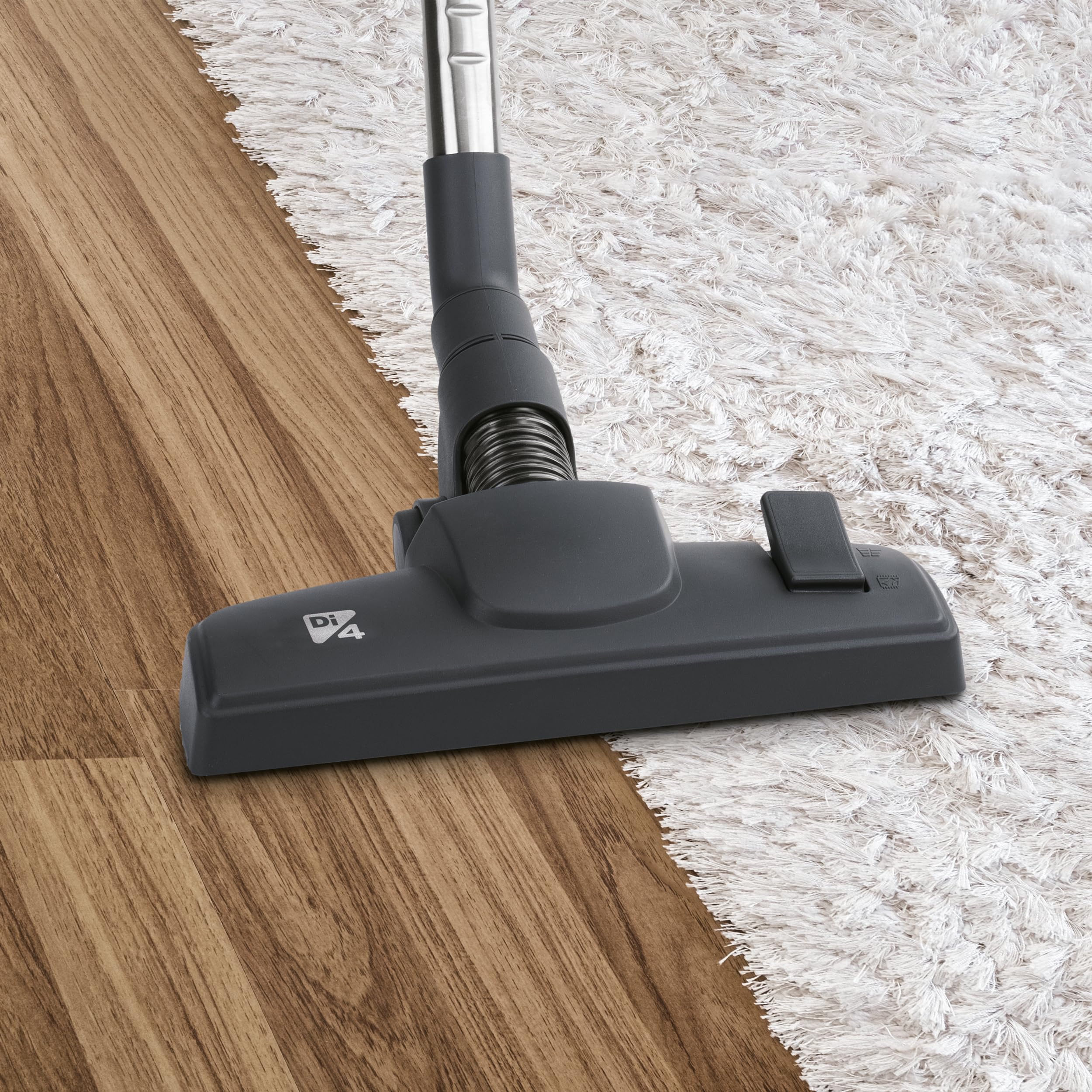 Di4 AquaMax, Leistungsstarker Staubsauger + Polsterreiniger, Carpet Cleaner + Vacuum Cleaner, Nasssauger für Polster, HEPA-Filter, 14 Zubehörteile, Reinigungsmittel Inklusive, 2100W