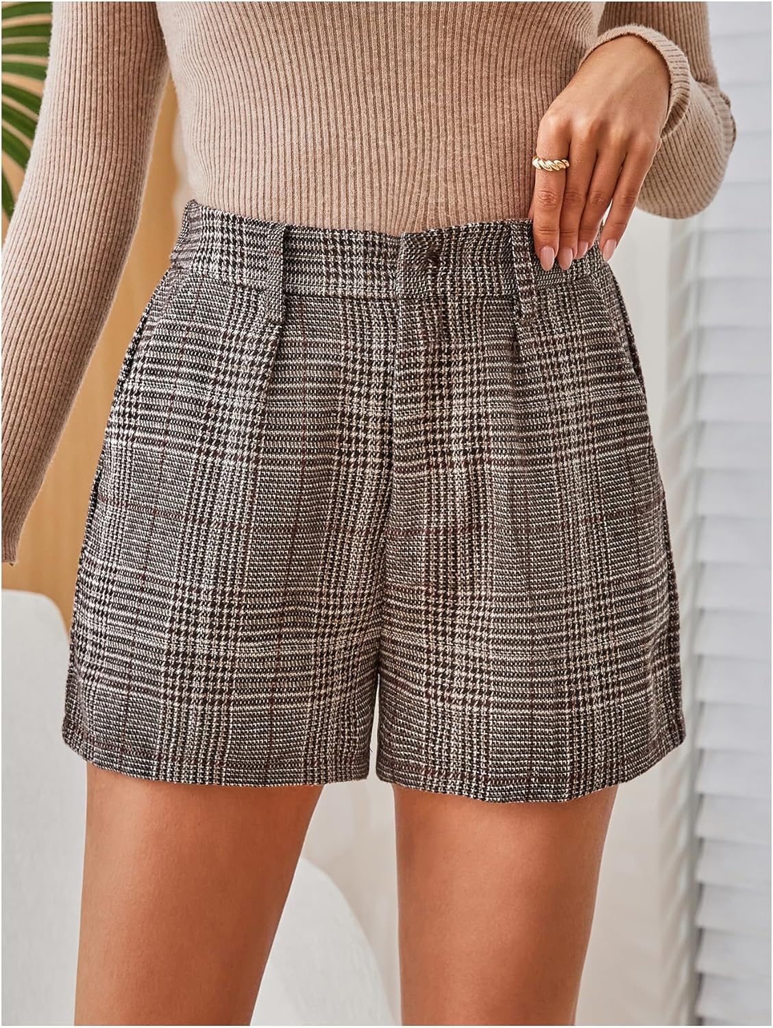 Milumia Women's Houndstooth Print Straight Leg Shorts High Waist Vintage Fall Shorts - Image 5