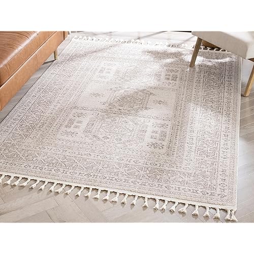 Well Woven Caro Beige Tribal Medallion 6'7" x 9'3" Area Rug
