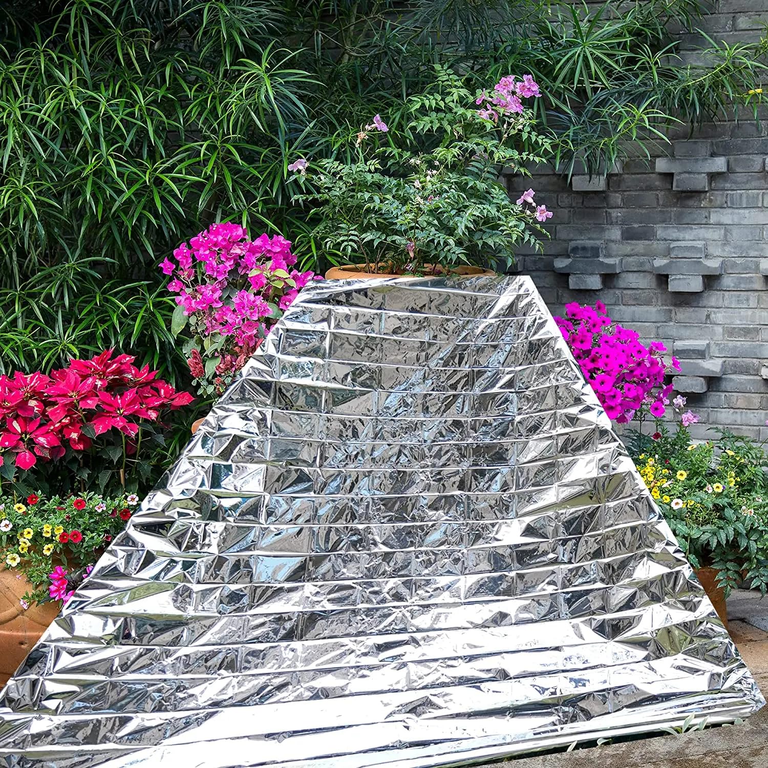 Film réfléchissant de Plante en Argent 2Pcs, Feuille de Couverture réfléchissante à Effet de Serre à Effet de Serre plantant des raccords 210 * 120cm